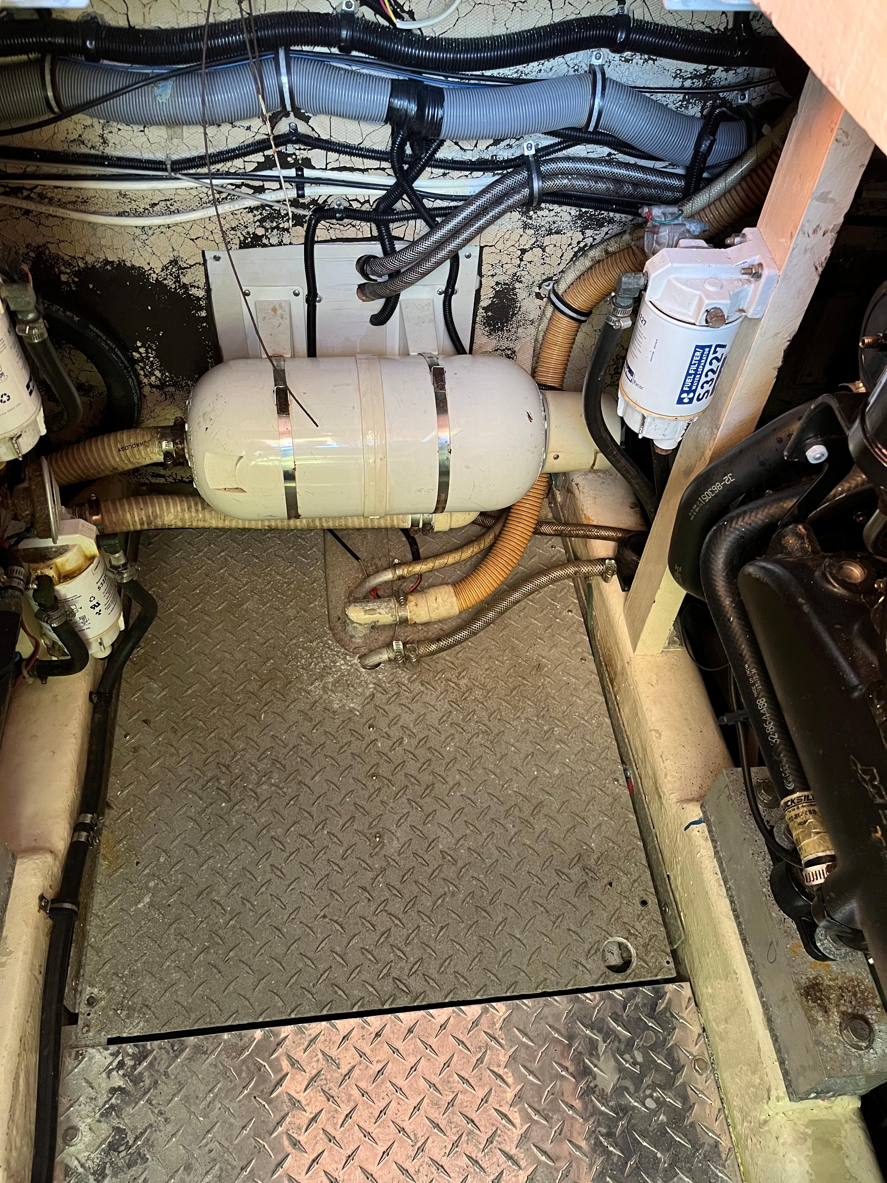 1987 Tiara Sport 3600 Convertible