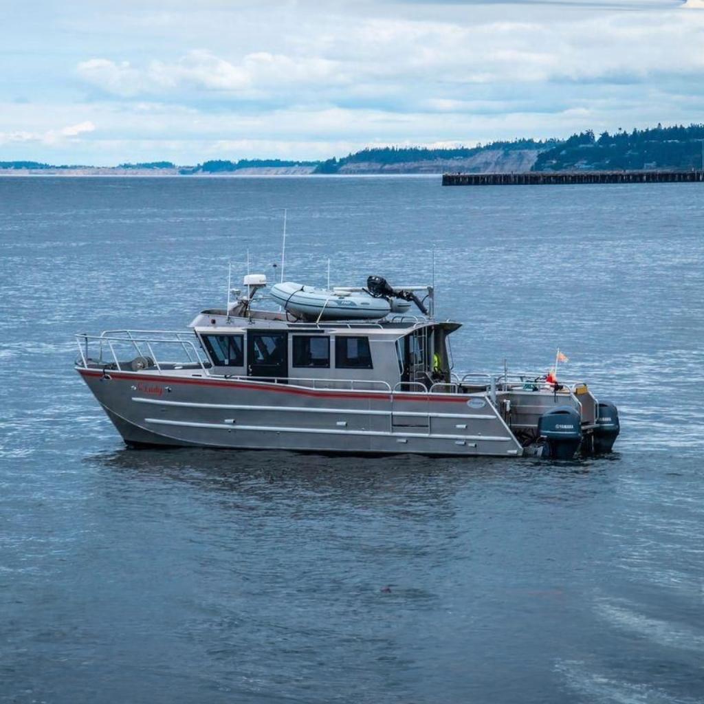 2020 Armstrong Marine 35