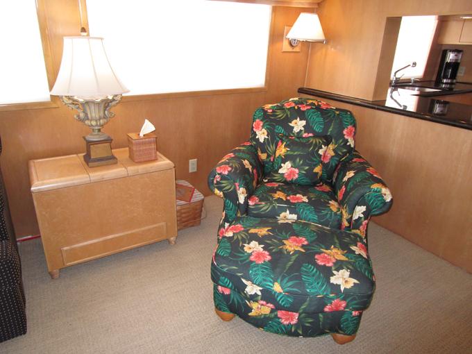 Salon to Port