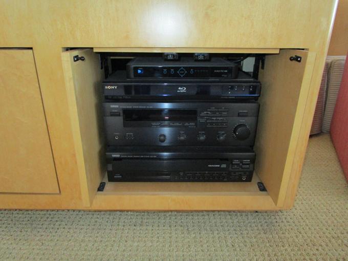 Salon Entertainment Center