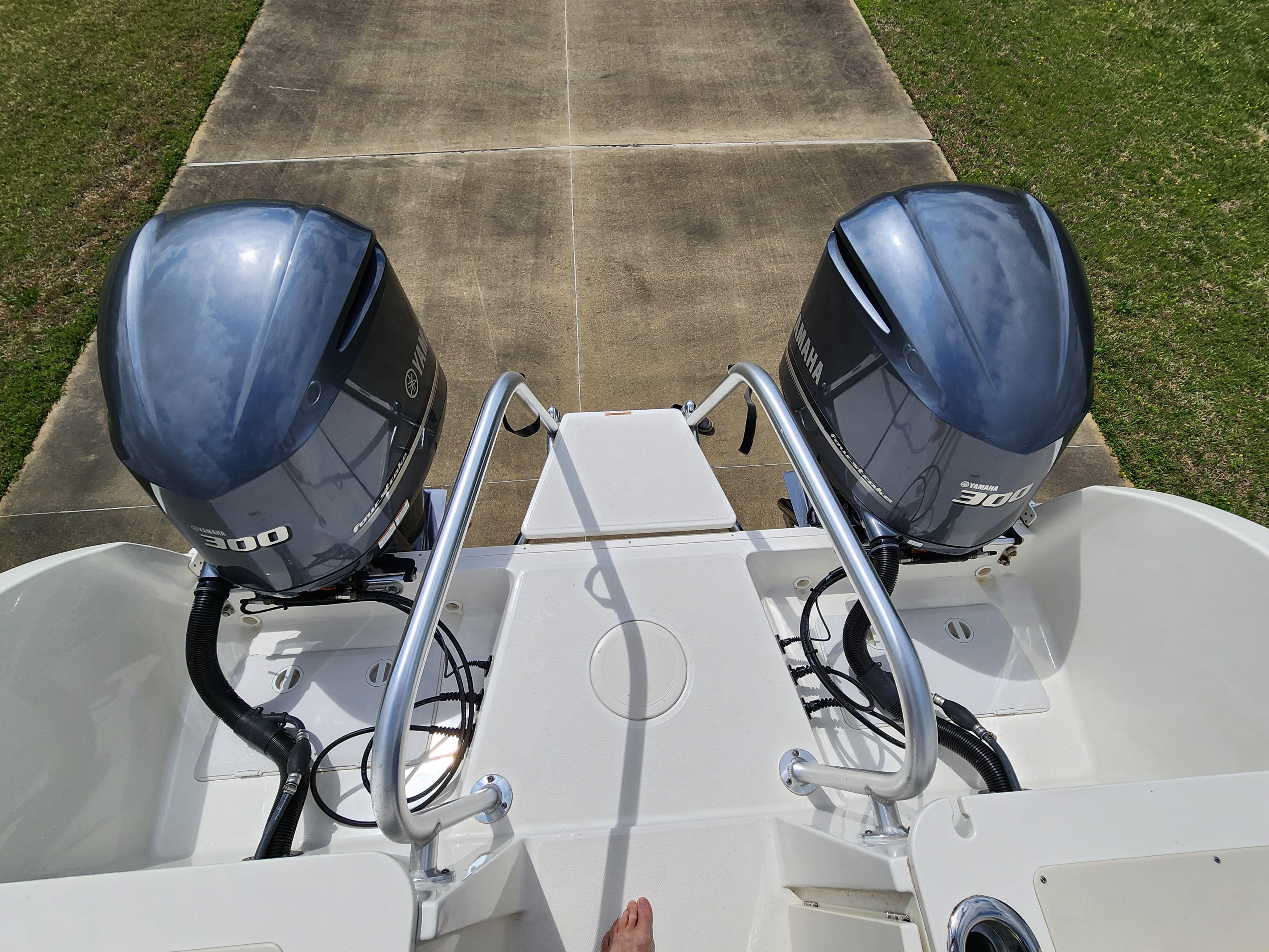 2019-world-cat-296dc-power-9775639-20250429113358715-1_XLARGE