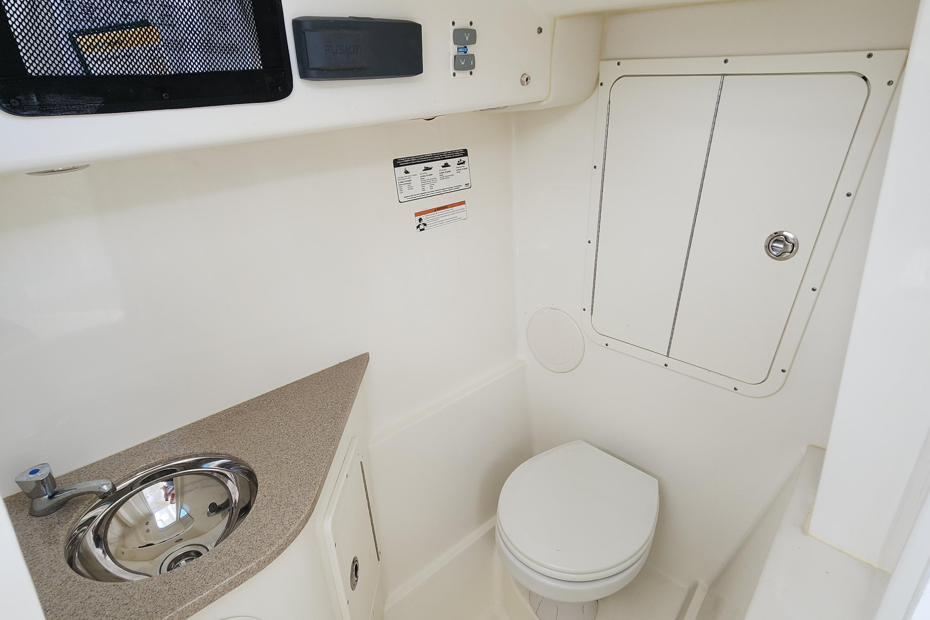 2019-world-cat-296dc-power-9775639-20250429113503174-1_XLARGE