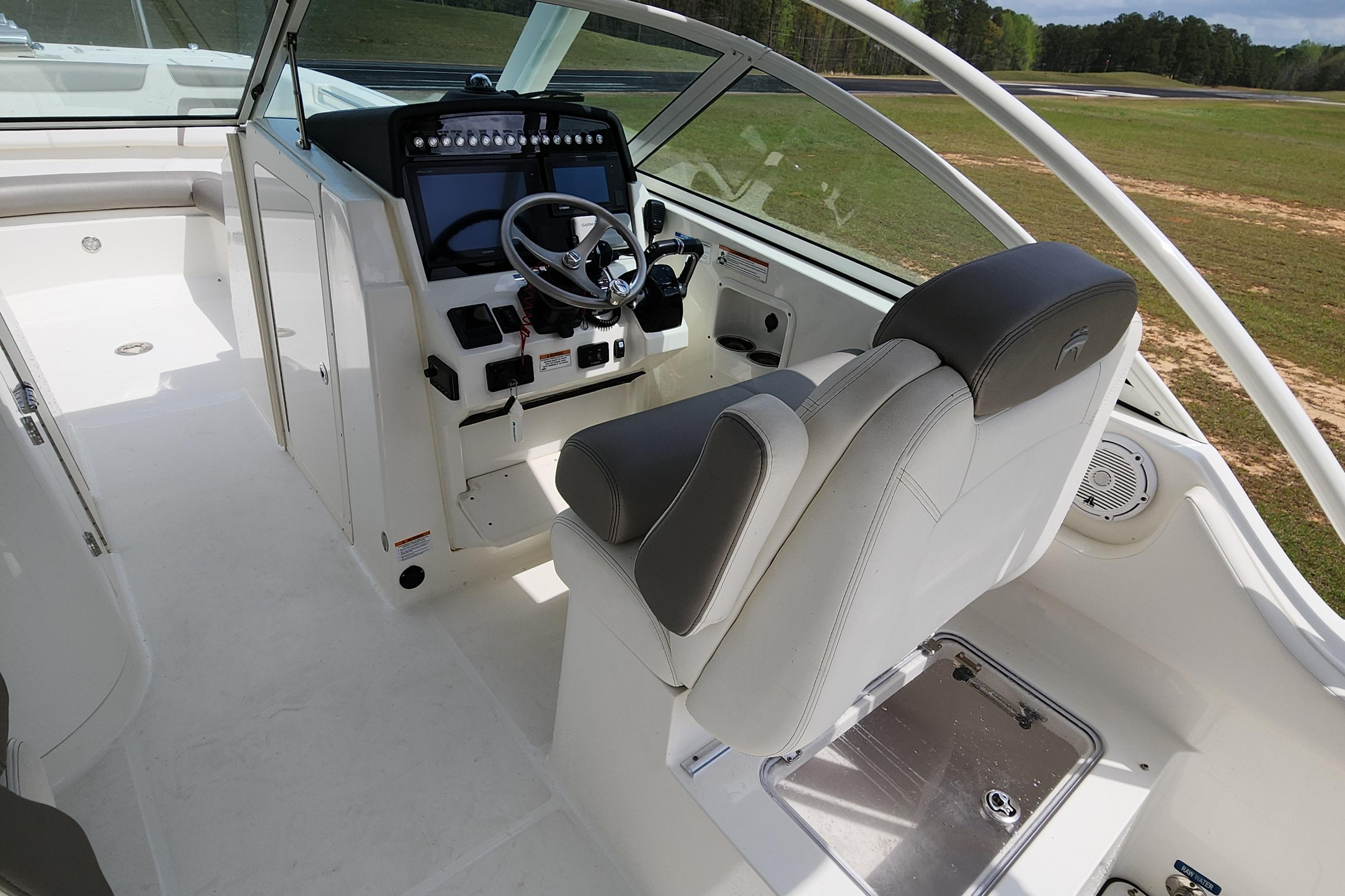 2019-world-cat-296dc-power-9775639-20250429113519233-1_XLARGE