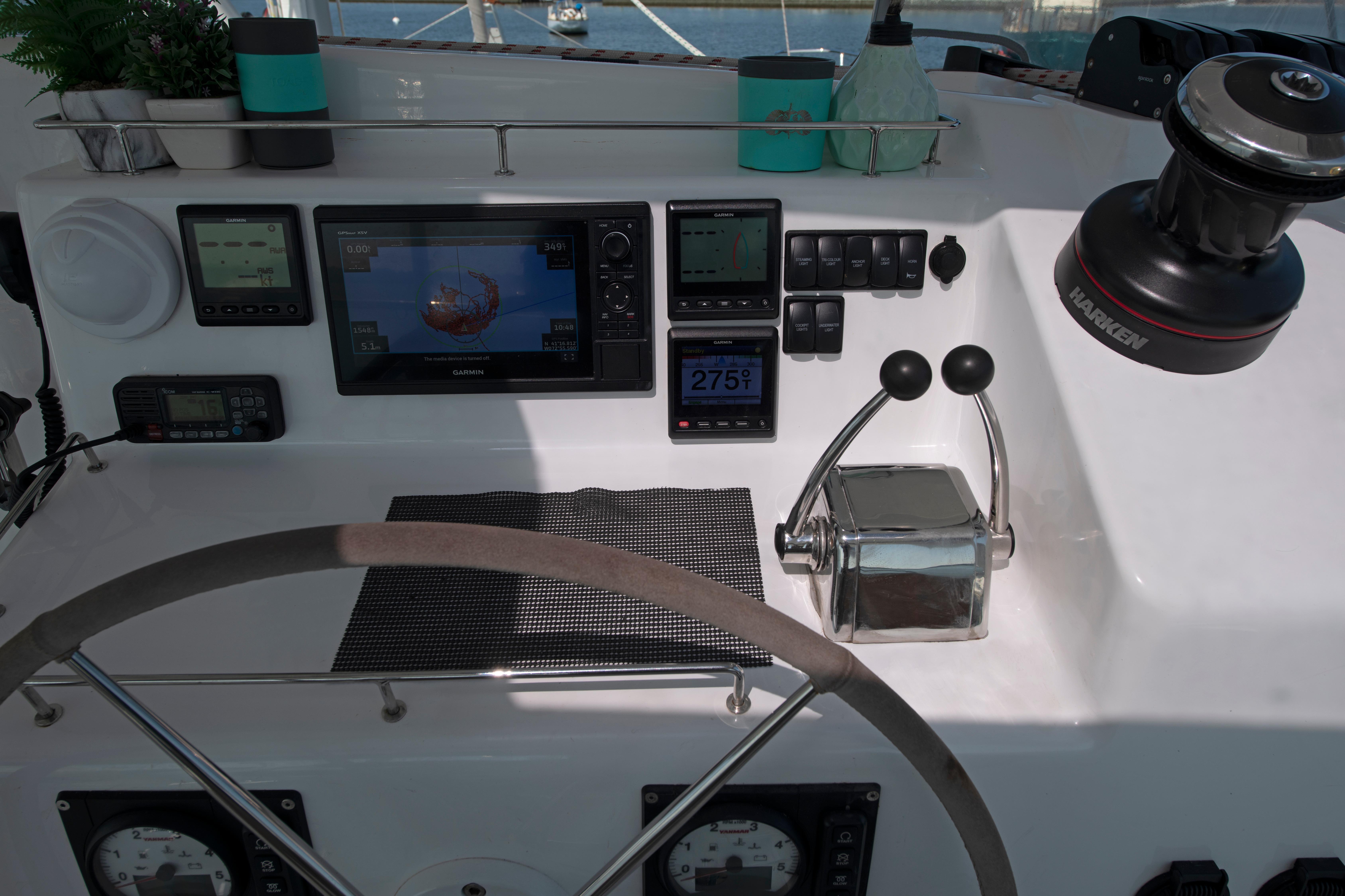 Boat image 21