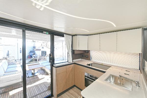 52' Absolute, Listing Number 100896783, - Photo No. 19