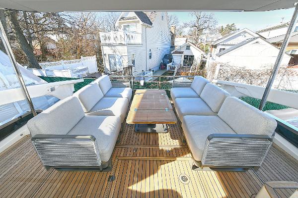 52' Absolute, Listing Number 100896783, Image No. 5