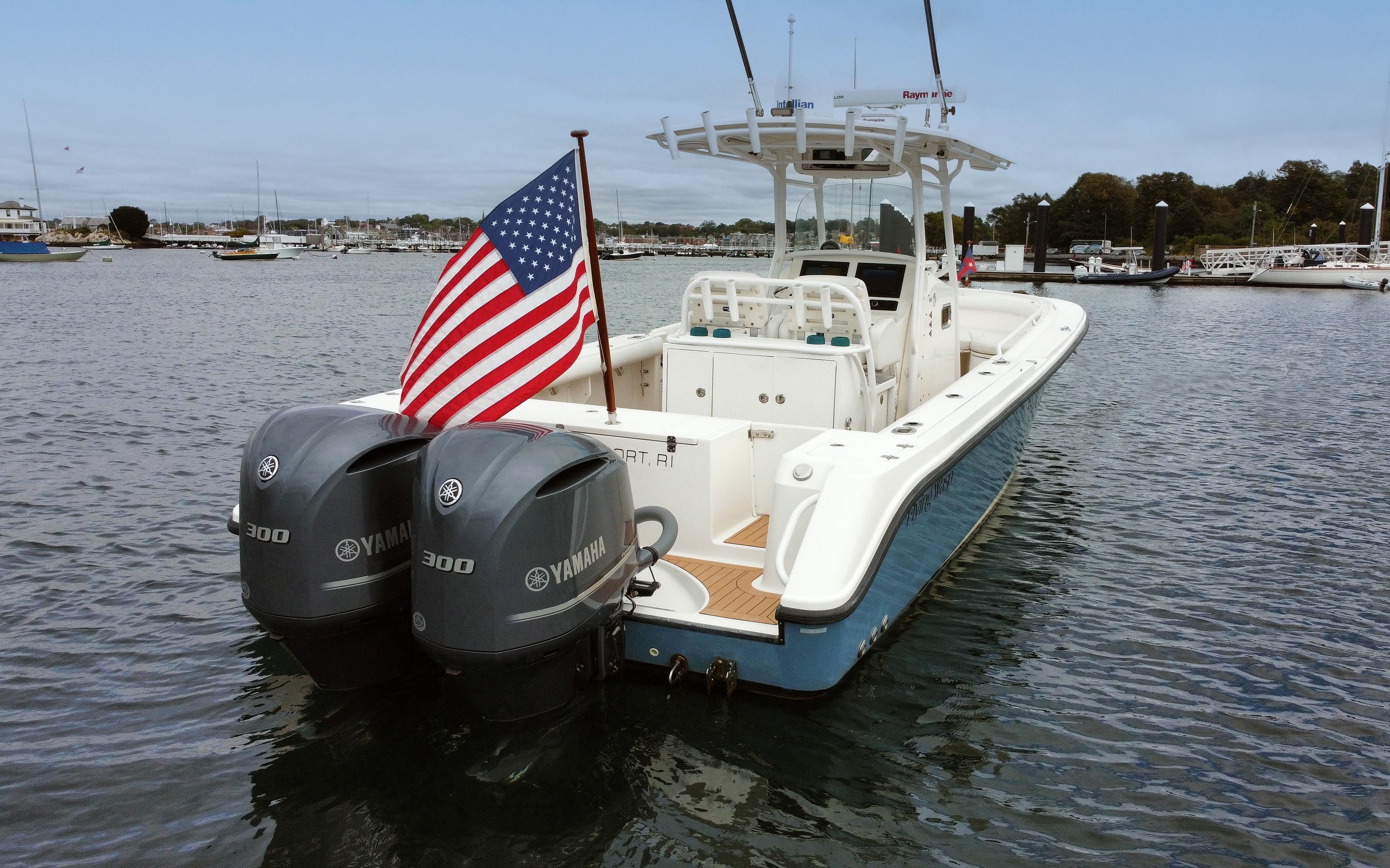 Flying Wasp Yacht Photos Pics Transom