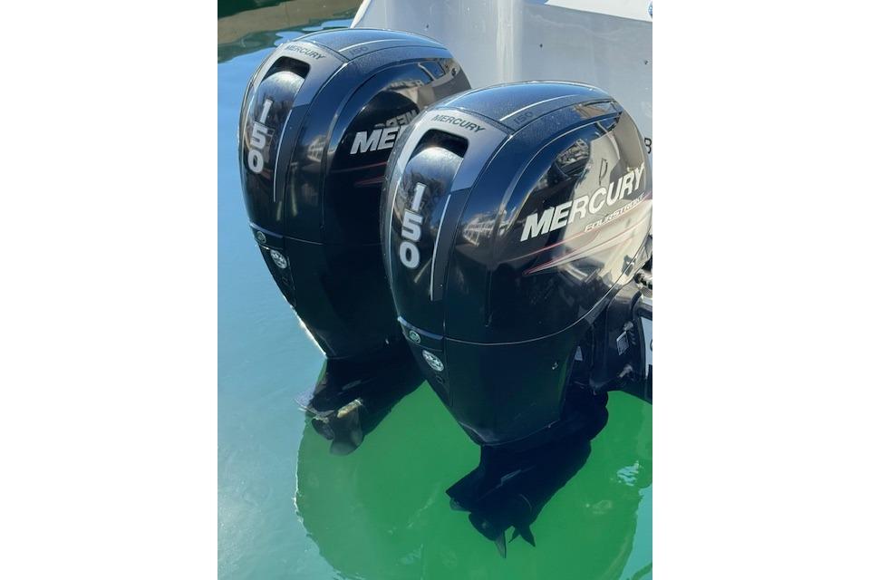 2002 Boston Whaler 255 Conquest #TBDH1556 inventory image at Sun Country Marine Group, Dana Point