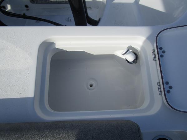 2021 Sea Pro boat for sale, model of the boat is 259 DLX & Image # 9 of 29