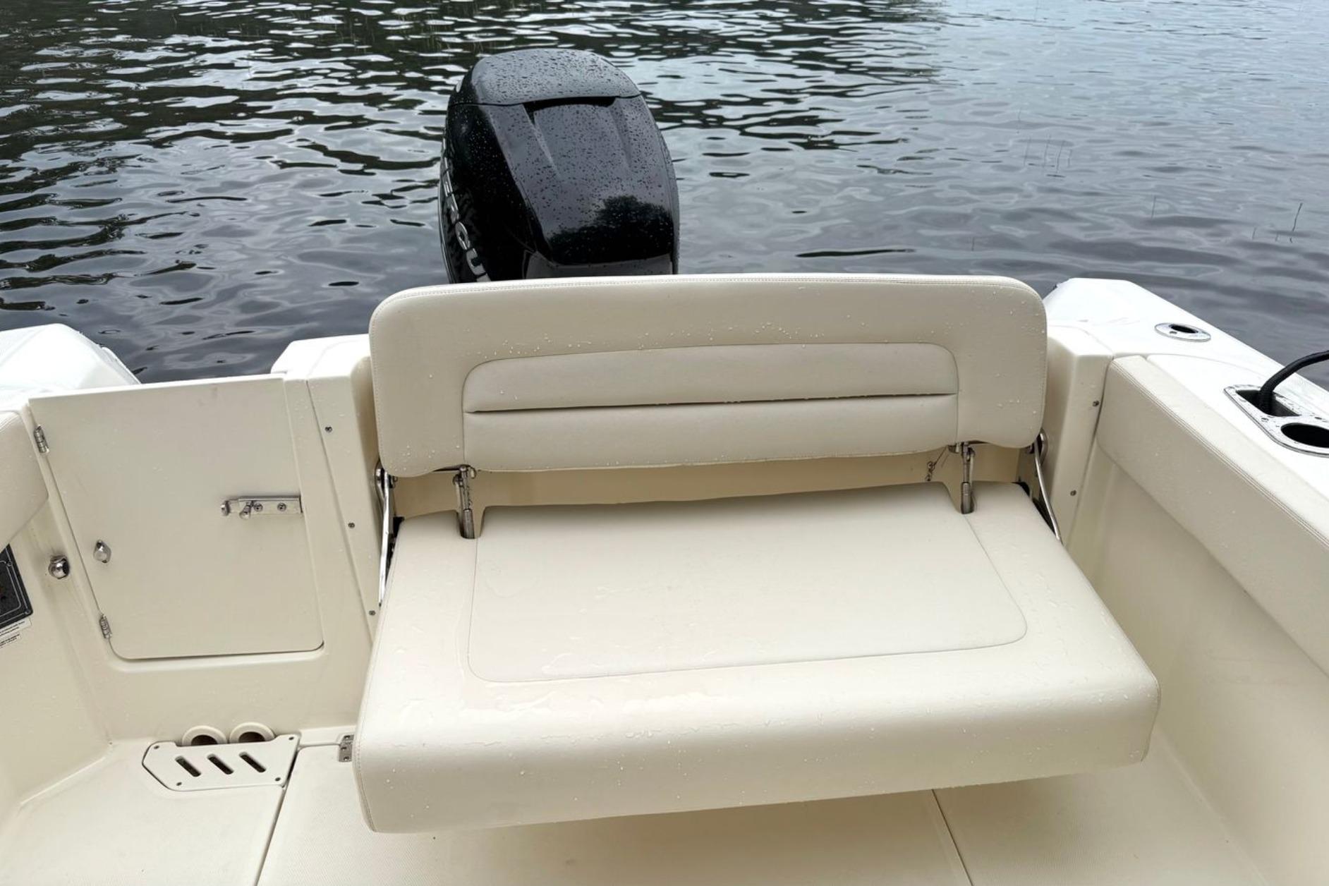 Boat image 13