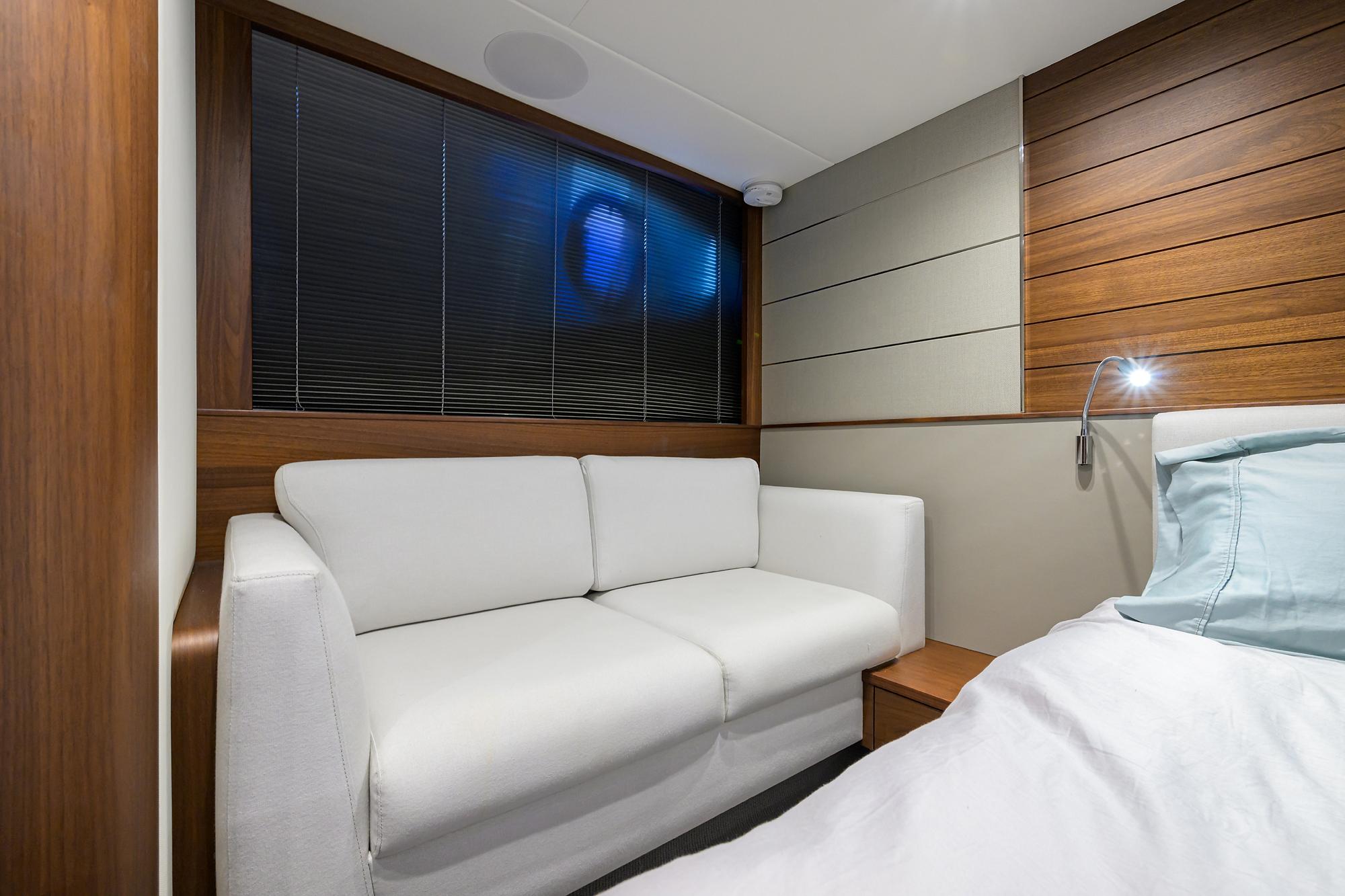 Princess V50 TraSeas - Master Stateroom, Seating