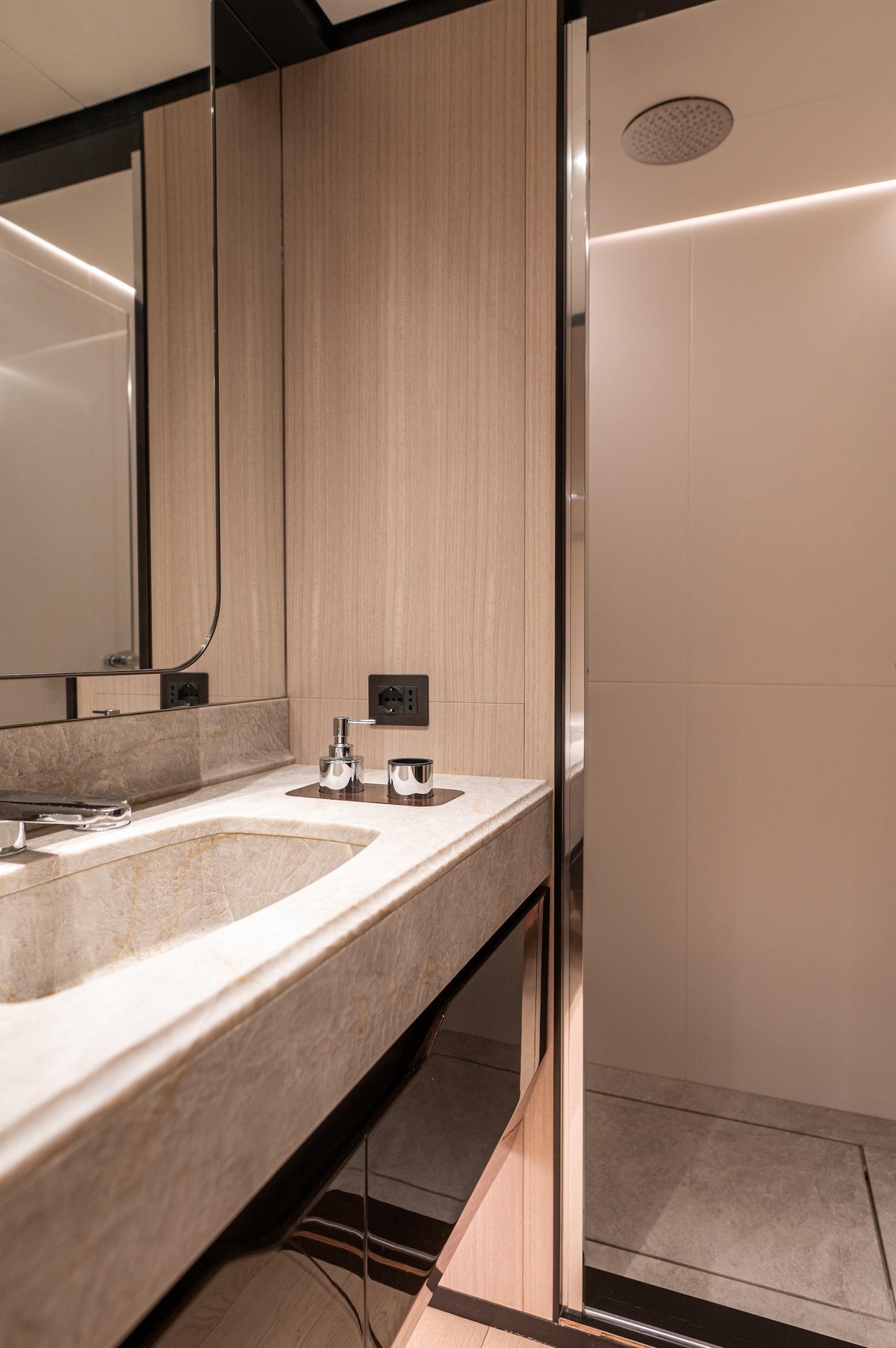 2019 Benetti 94 