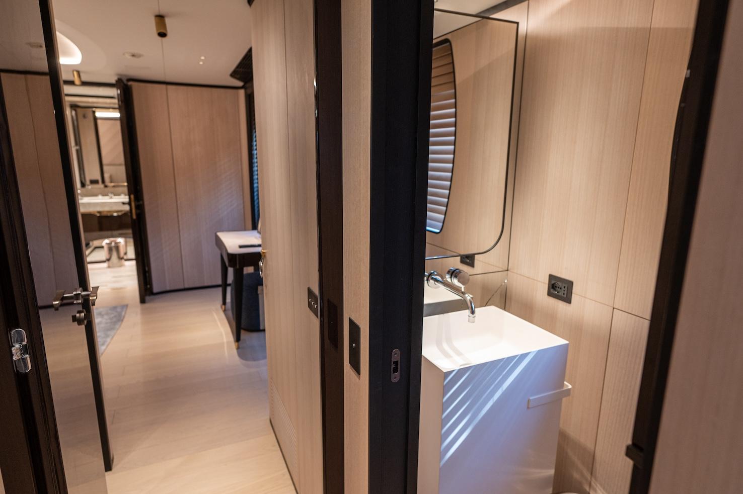2019 Benetti 94 
