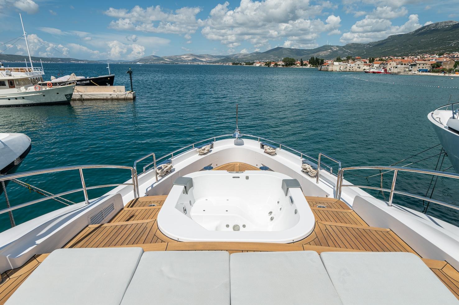 2019 Benetti 94 