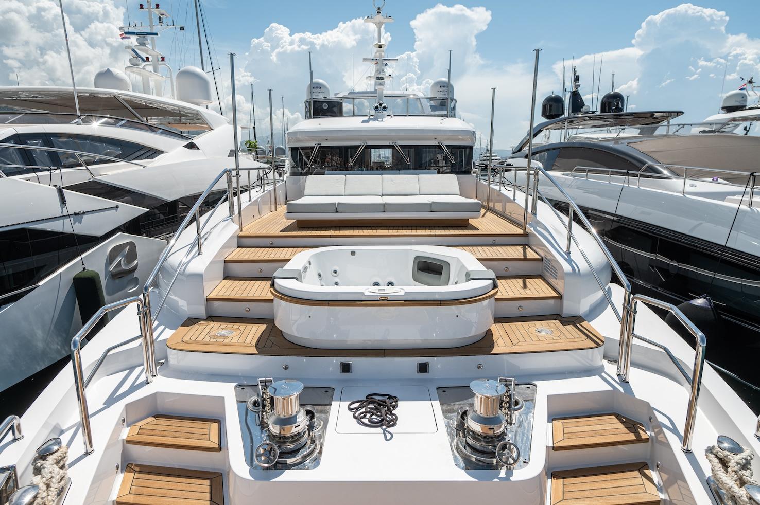 2019 Benetti 94 