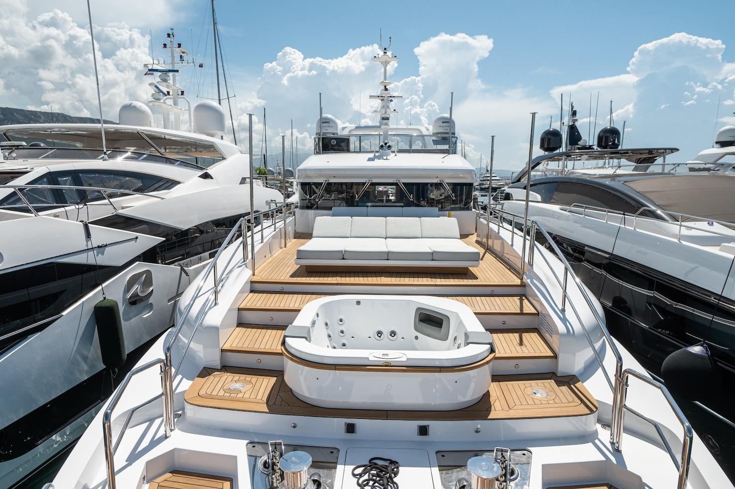 2019 Benetti 94 