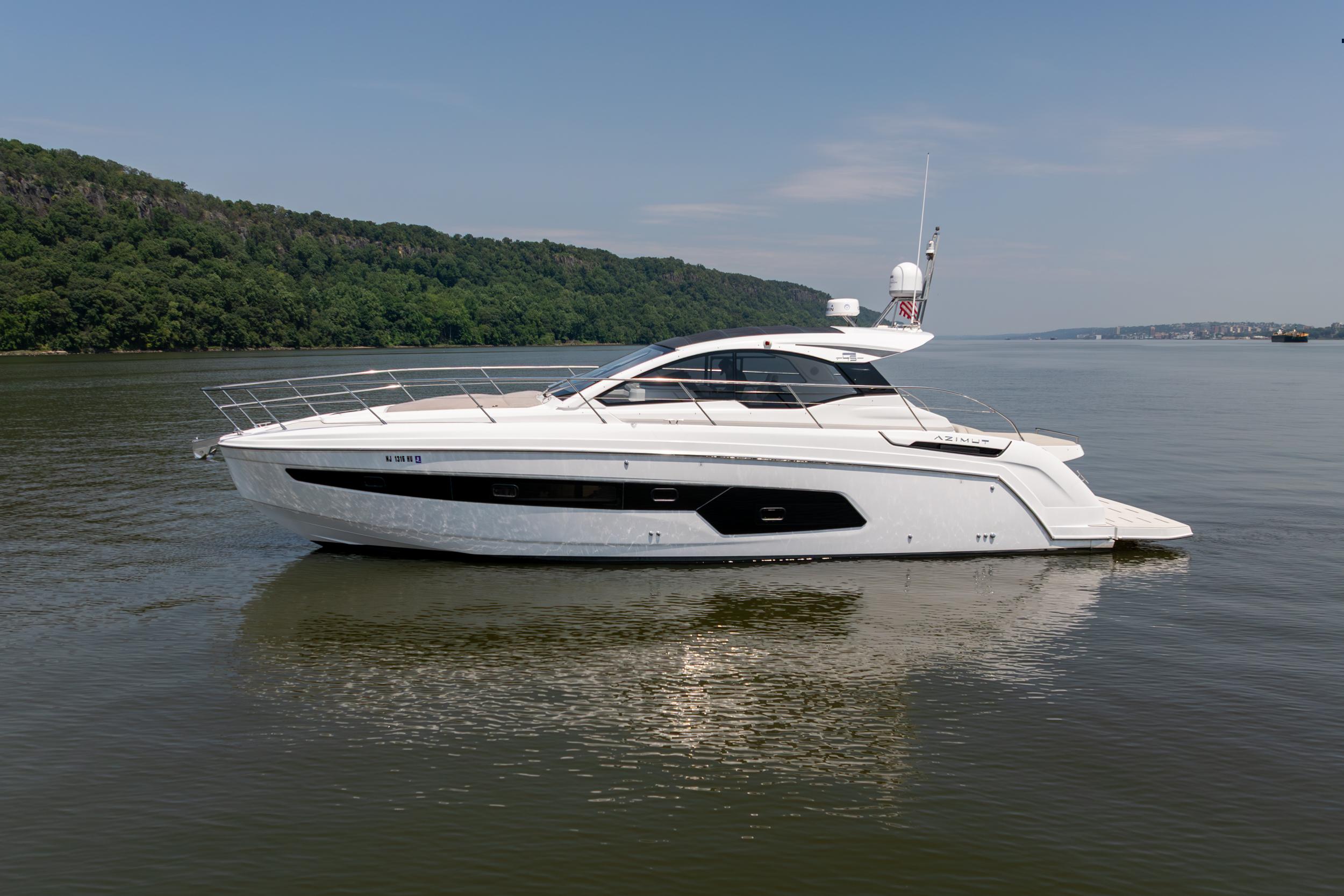 50 ft Azimut 2016
