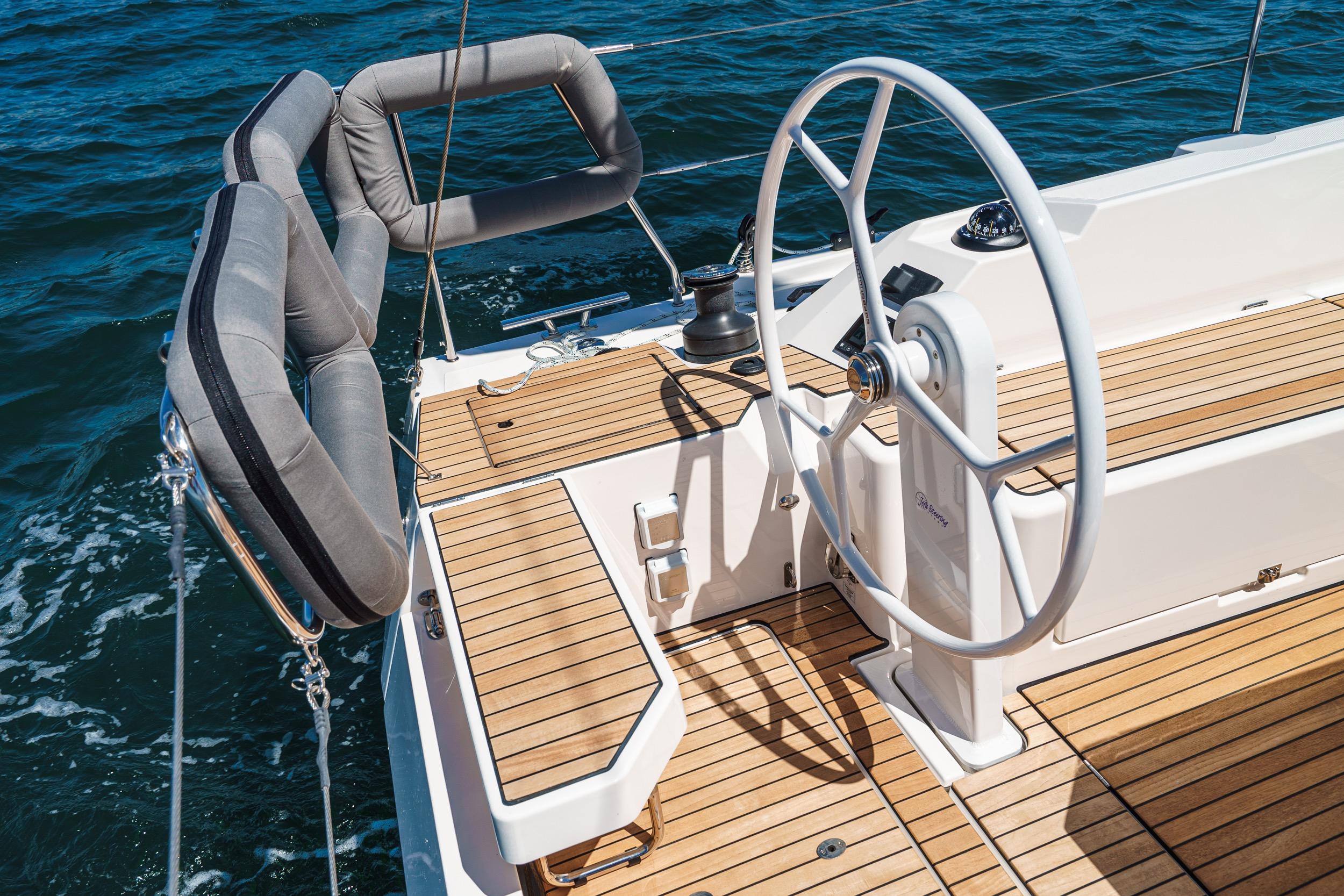 Image [25] of 2023 Bavaria C42