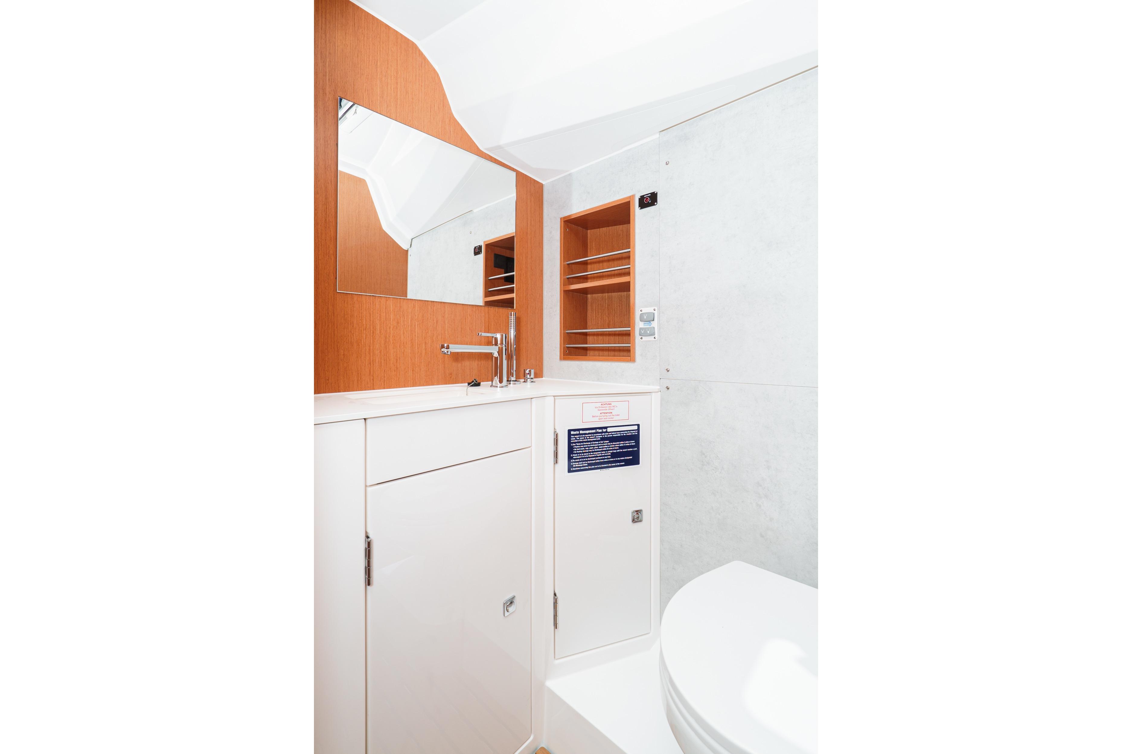 Image [46] of 2023 Bavaria C42