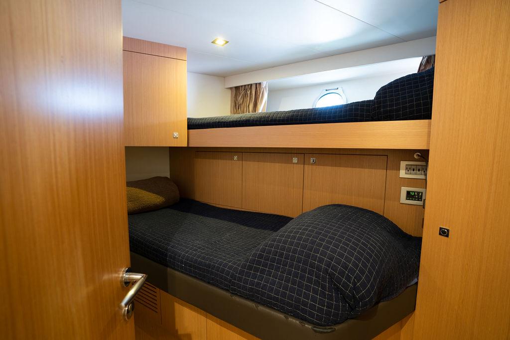 2014 80' Ferretti F800 - Living Life 3 -  Starboard Crew Stateroom