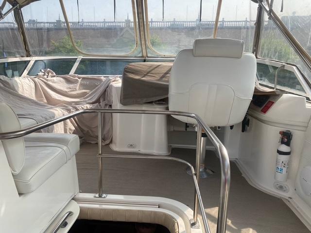 2003-cruisers-yachts-3750-motoryacht-power-9805682-20250602135256999-1_XLARGE