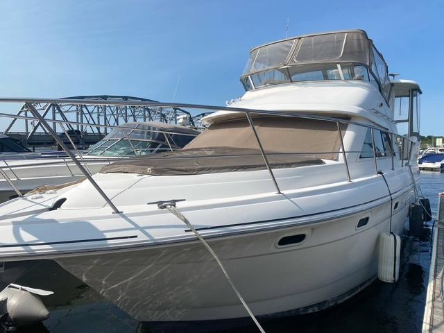 2003-cruisers-yachts-3750-motoryacht-power-9805682-20250602135301255-1_XLARGE