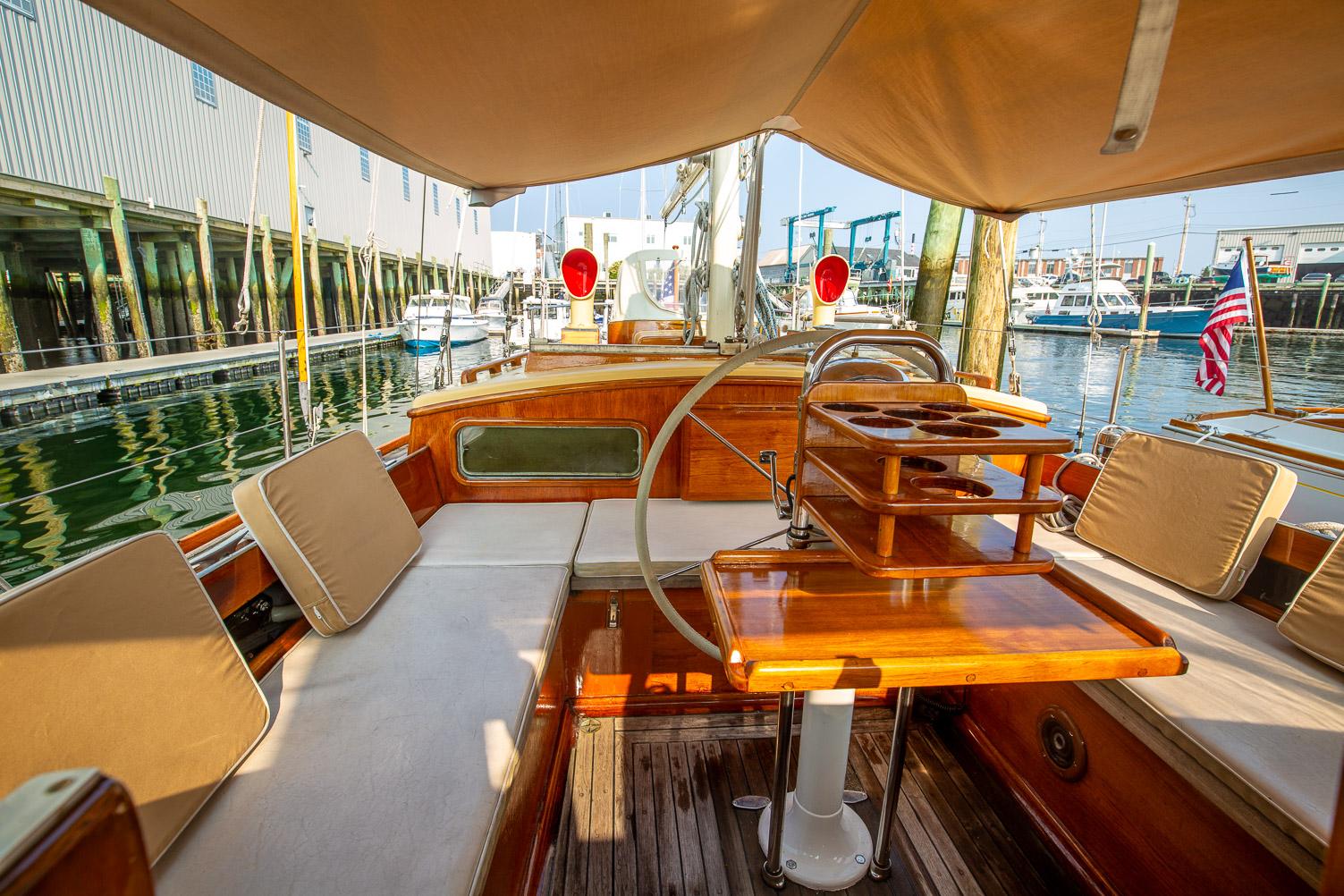 Newport RI Yacht Brokerage