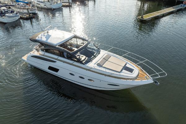 Princess Motor Yacht Sales - Used Princess V48