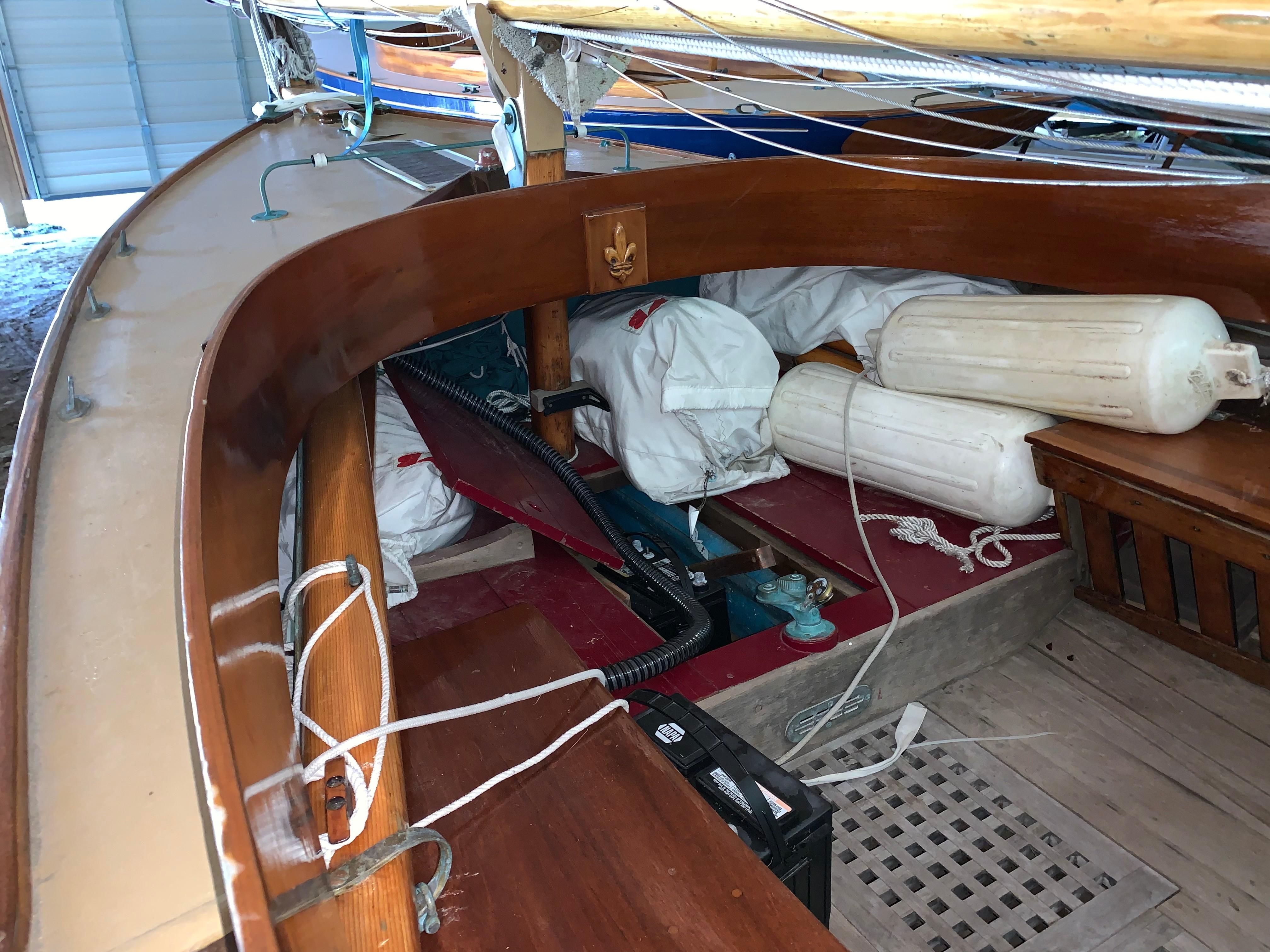 STEWARDSHIP - 1980 Herreshoff Buzzards Bay 14 gallery image 3