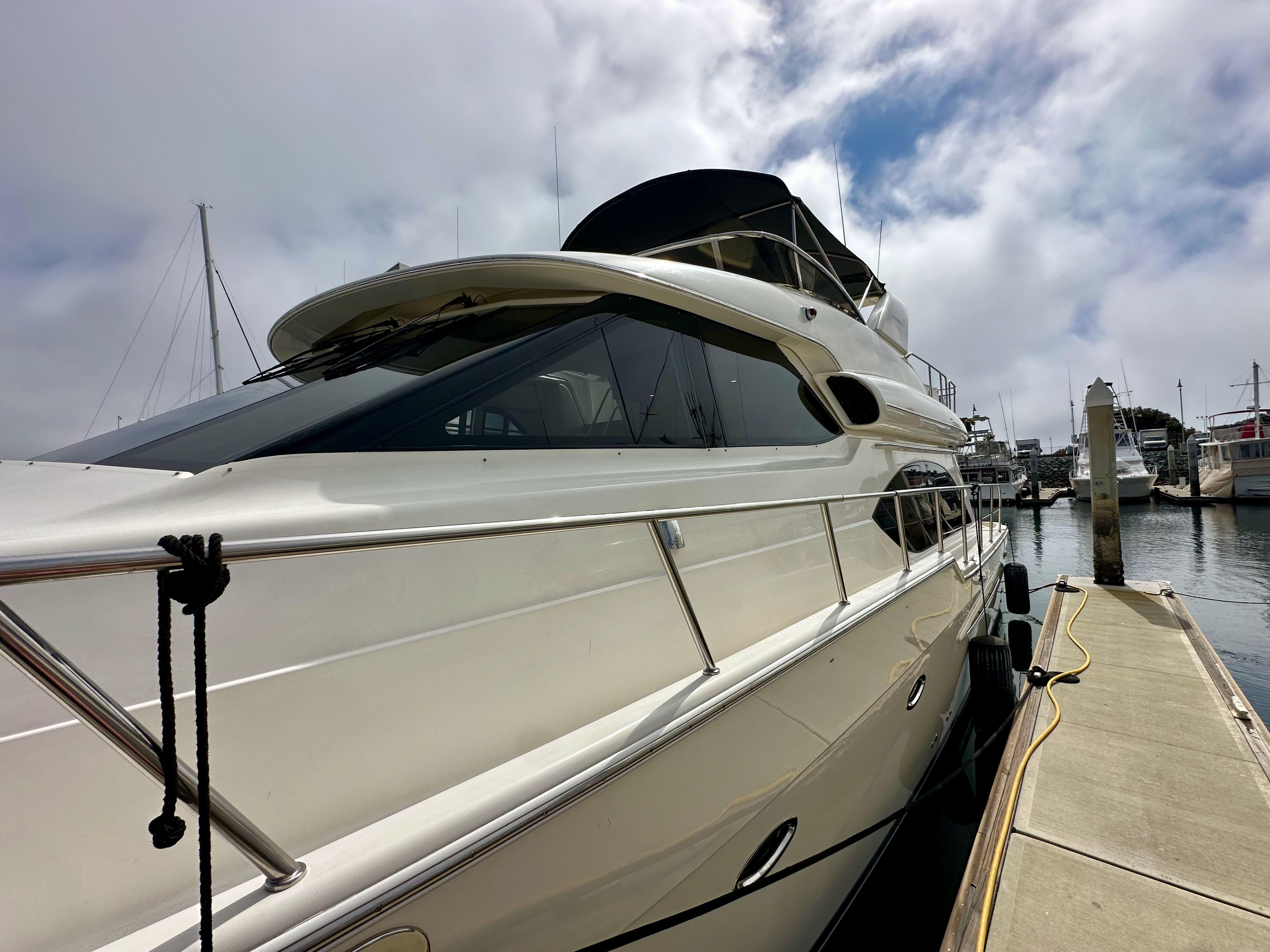2004-meridian-580-pilothouse-power-9755701-20250411174003491-1_XLARGE