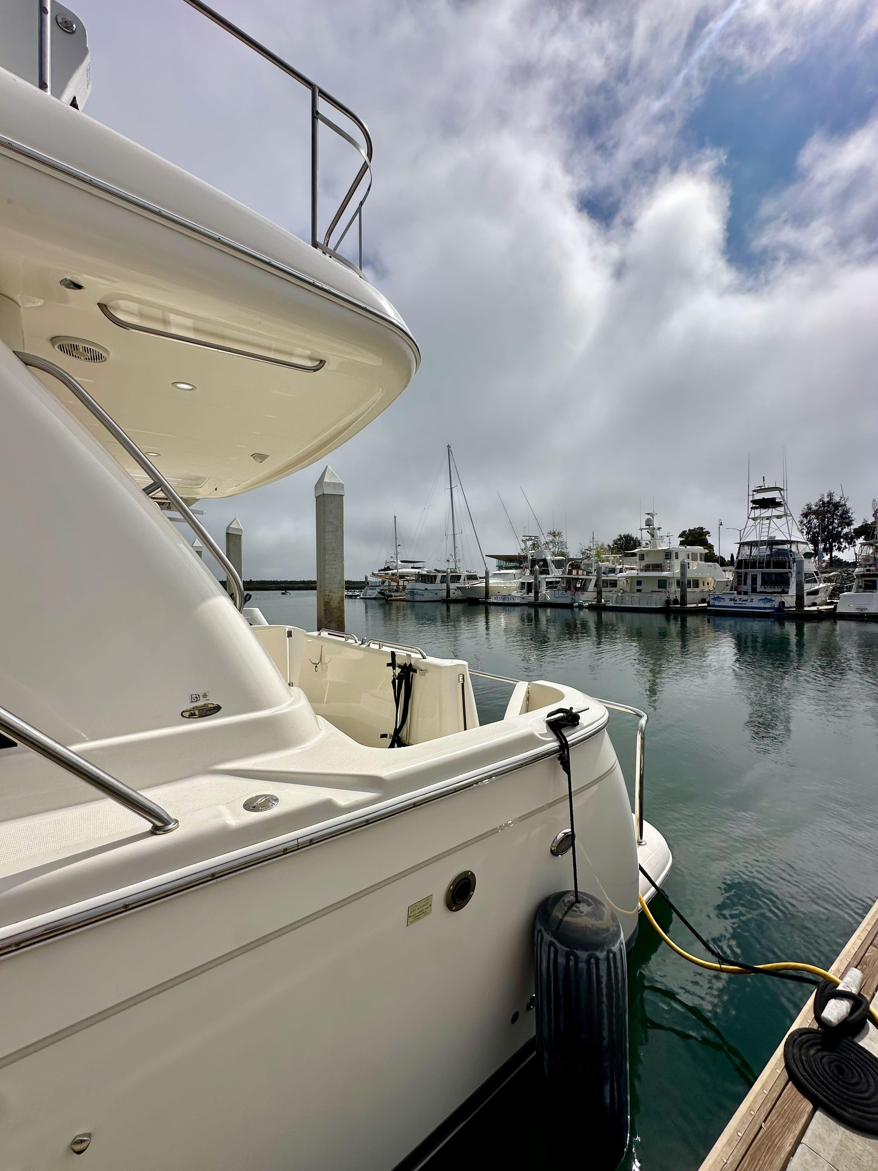 2004-meridian-580-pilothouse-power-9755701-20250411174009598-1_XLARGE