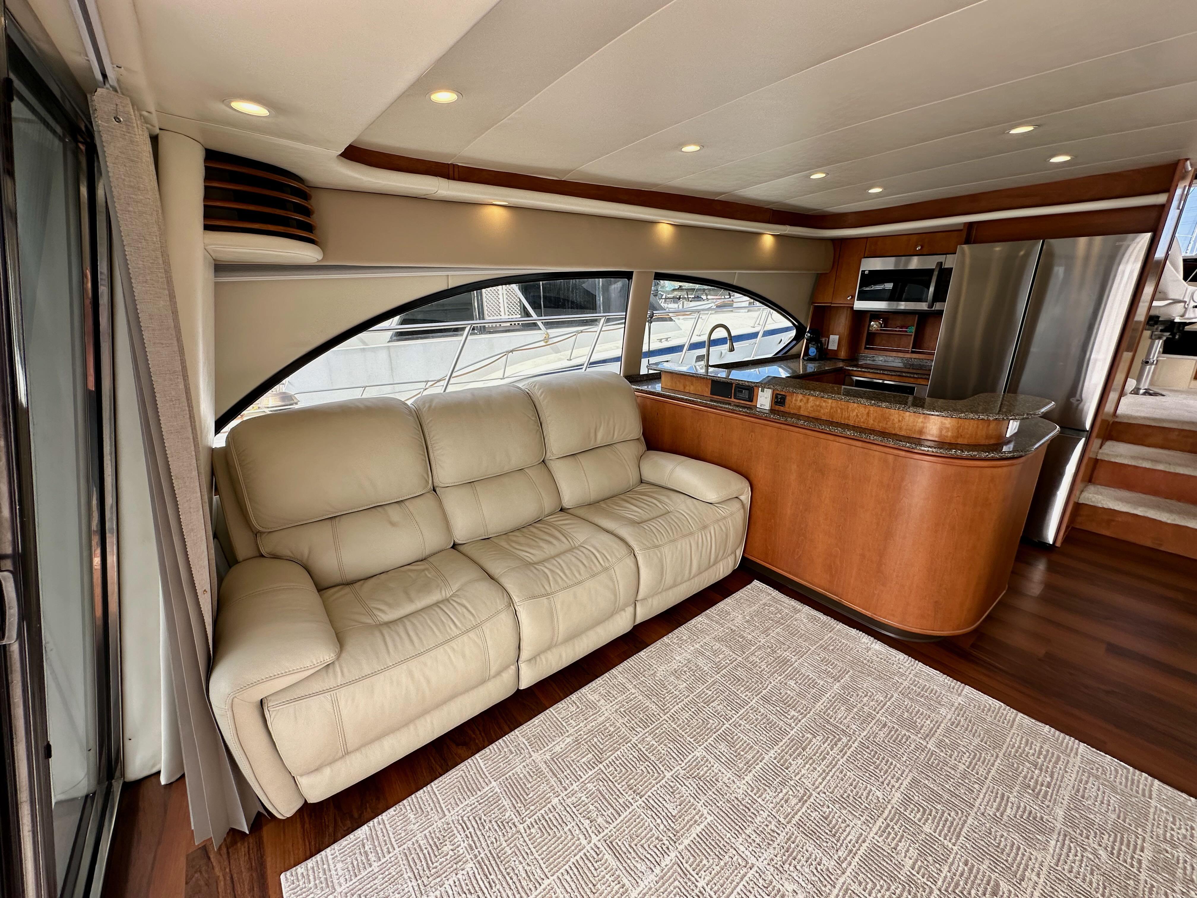 2004-meridian-580-pilothouse-power-9755701-20250411174133575-1_XLARGE