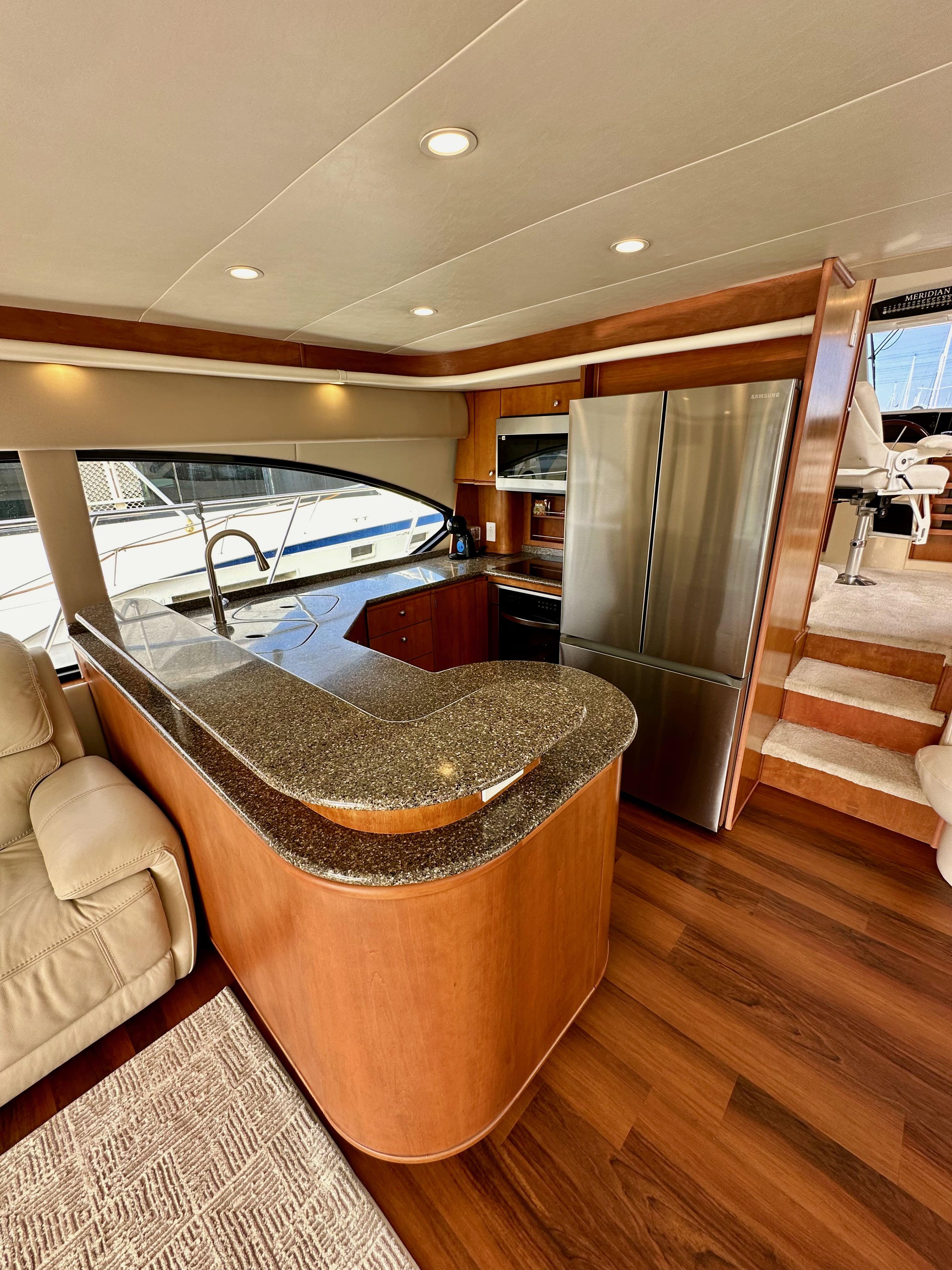 2004-meridian-580-pilothouse-power-9755701-20250411174143201-1_XLARGE