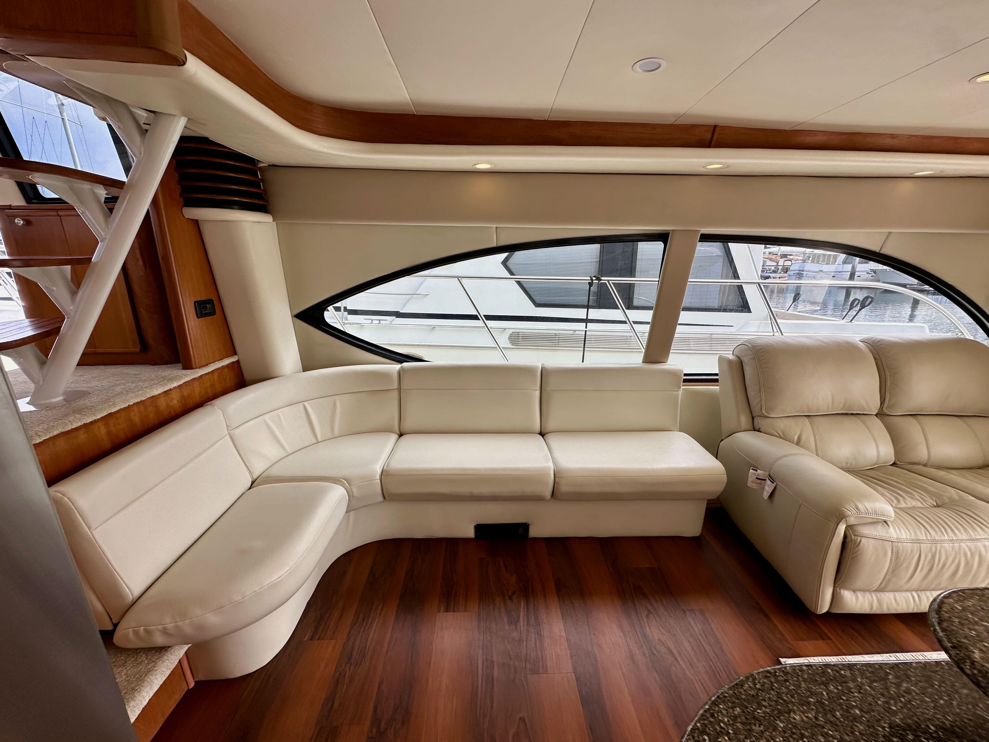 2004-meridian-580-pilothouse-power-9755701-20250411174202436-1_XLARGE