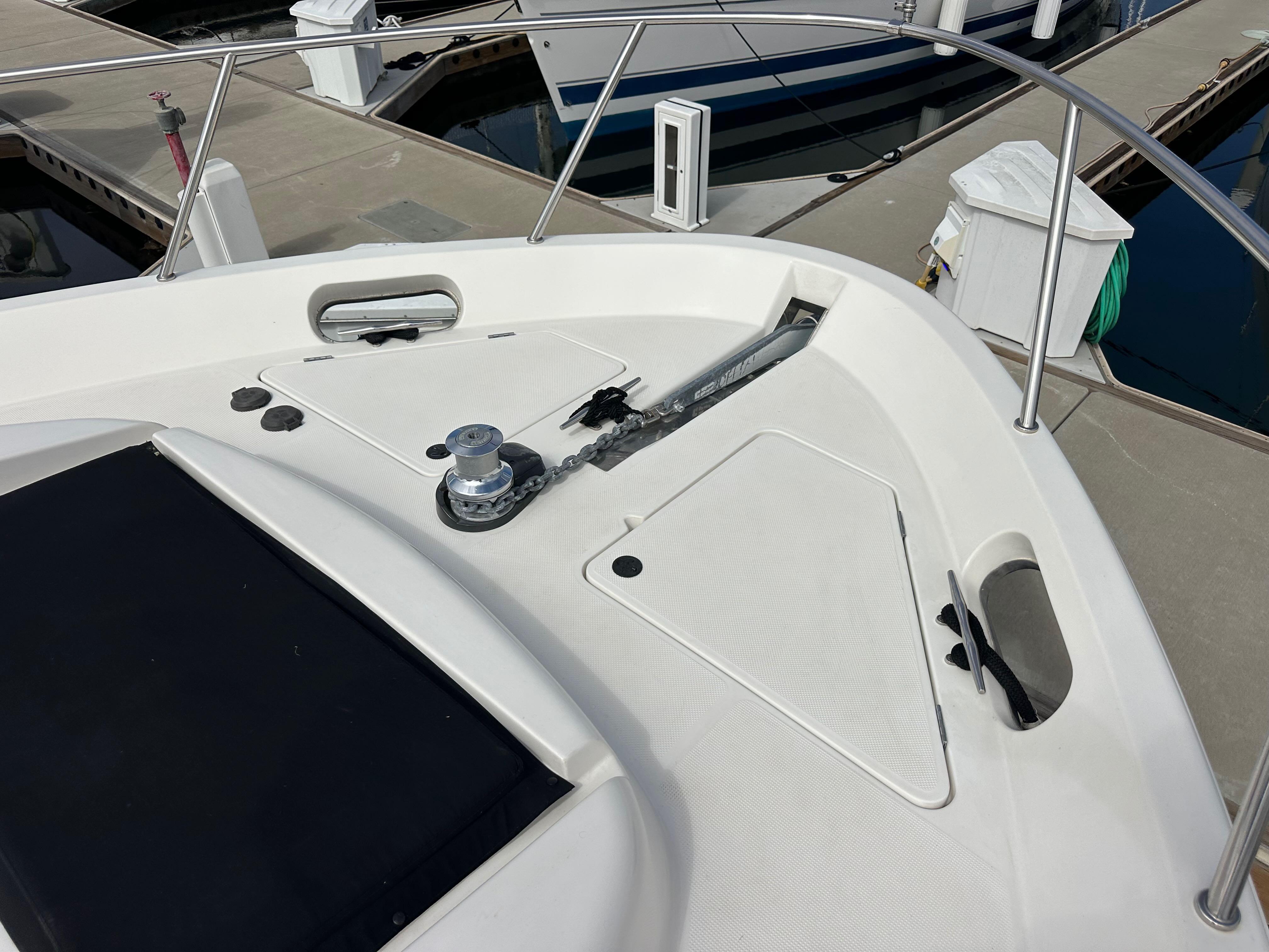 2004-meridian-580-pilothouse-power-9755701-20250411174239554-1_XLARGE