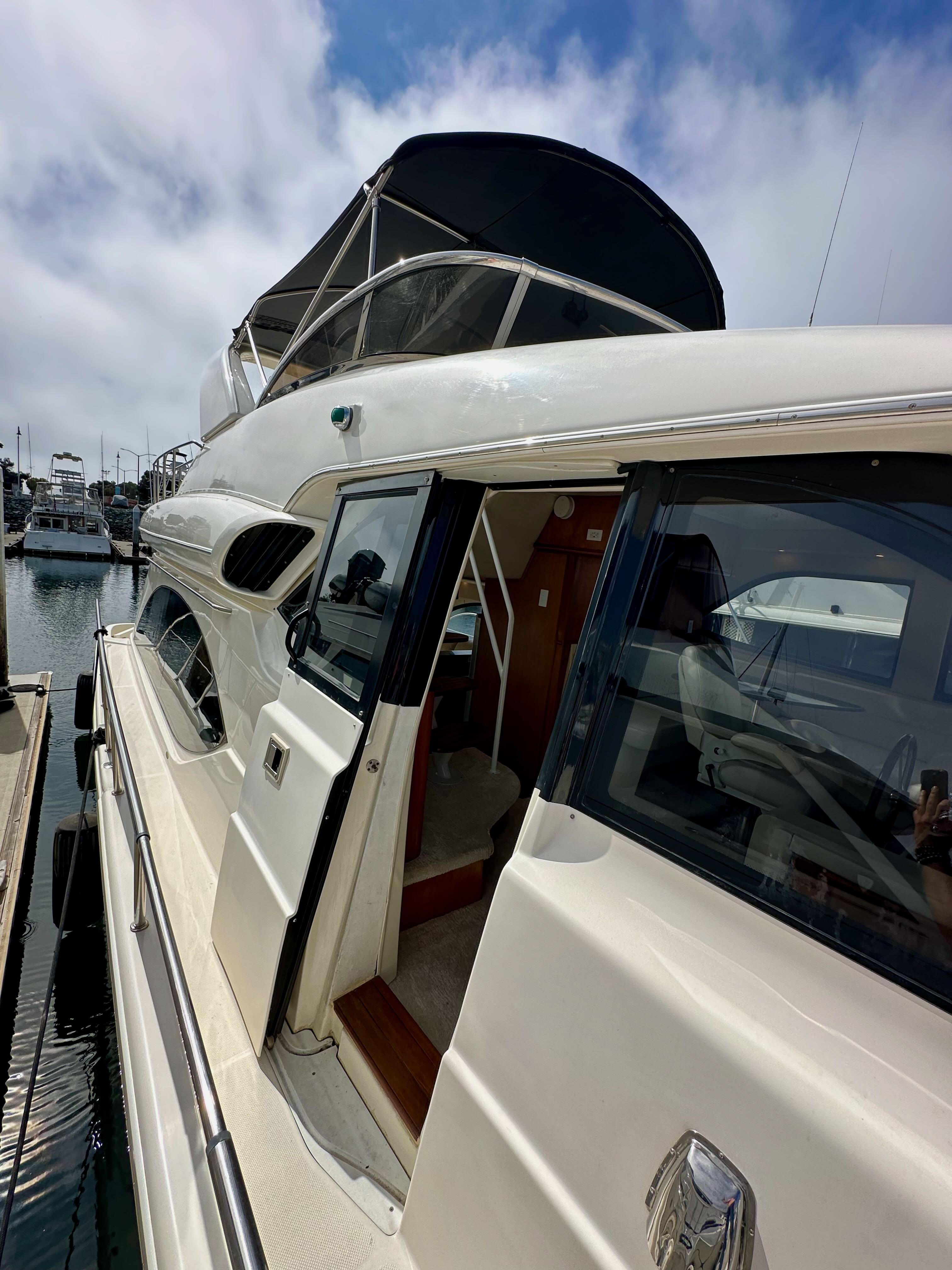 2004-meridian-580-pilothouse-power-9755701-20250411174251627-1_XLARGE