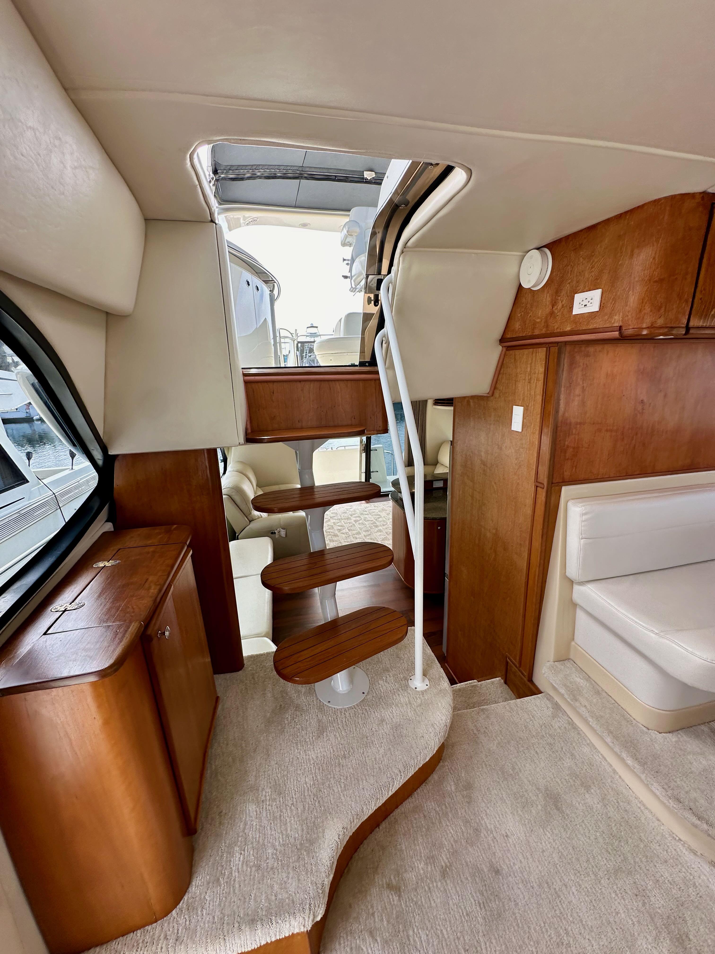 2004-meridian-580-pilothouse-power-9755701-20250411174254349-1_XLARGE