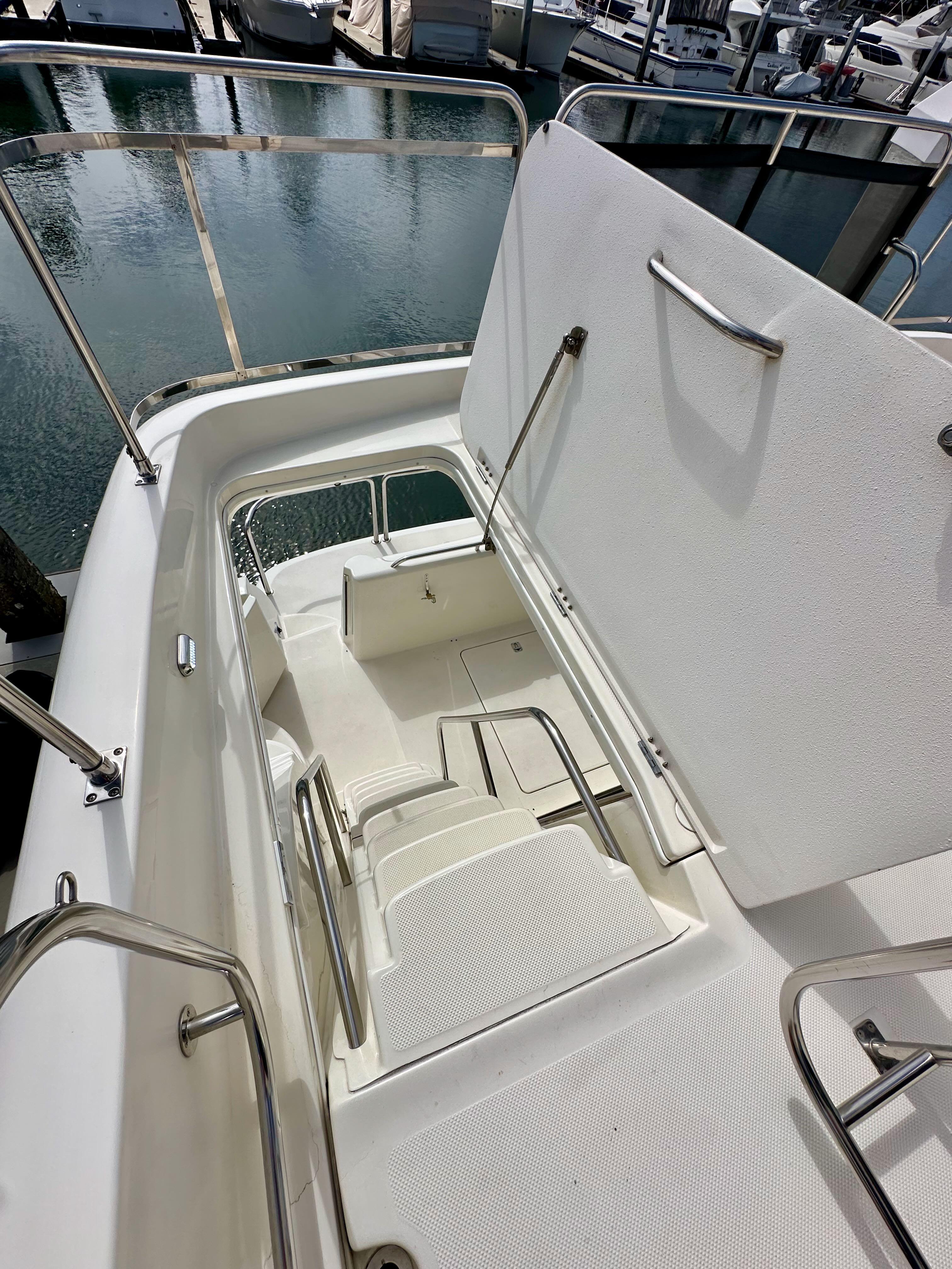 2004-meridian-580-pilothouse-power-9755701-20250411174317392-1_XLARGE