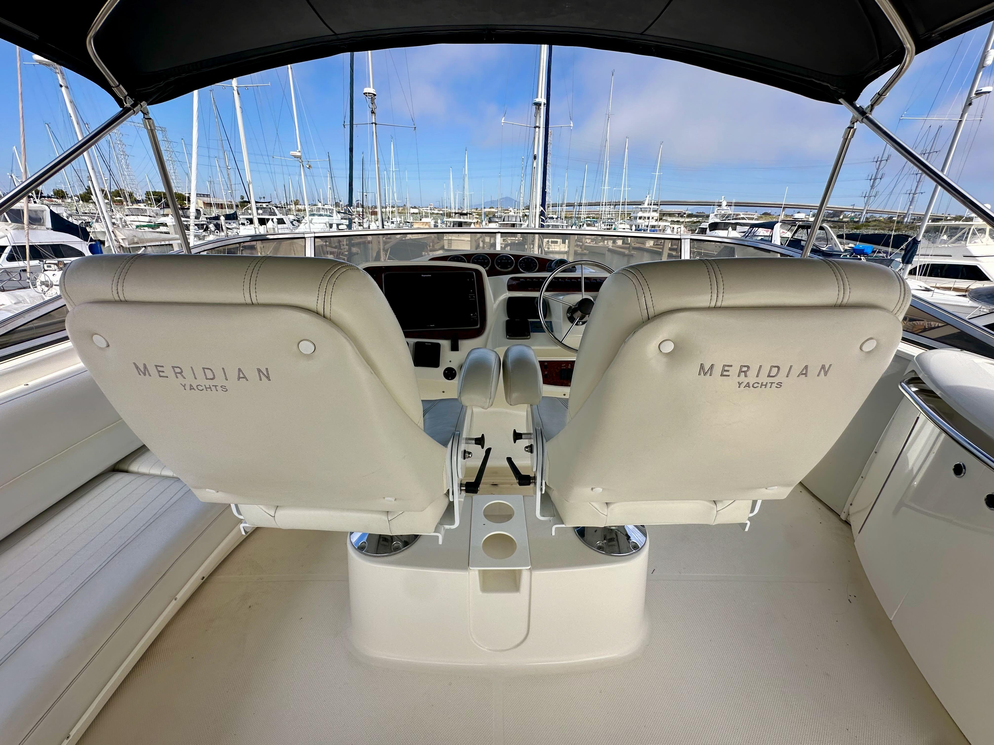 2004-meridian-580-pilothouse-power-9755701-20250411174333325-1_XLARGE