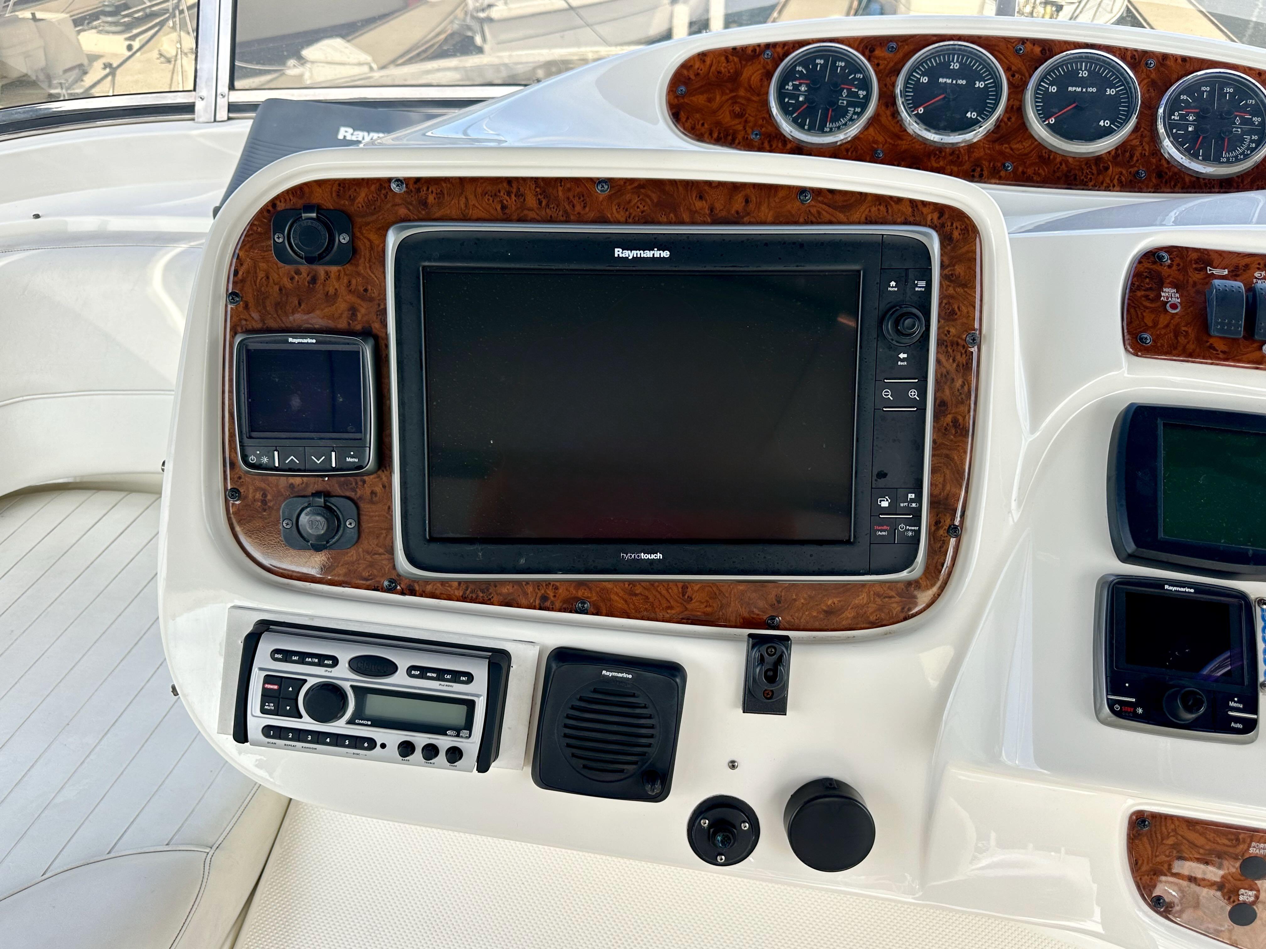 2004-meridian-580-pilothouse-power-9755701-20250411174339398-1_XLARGE