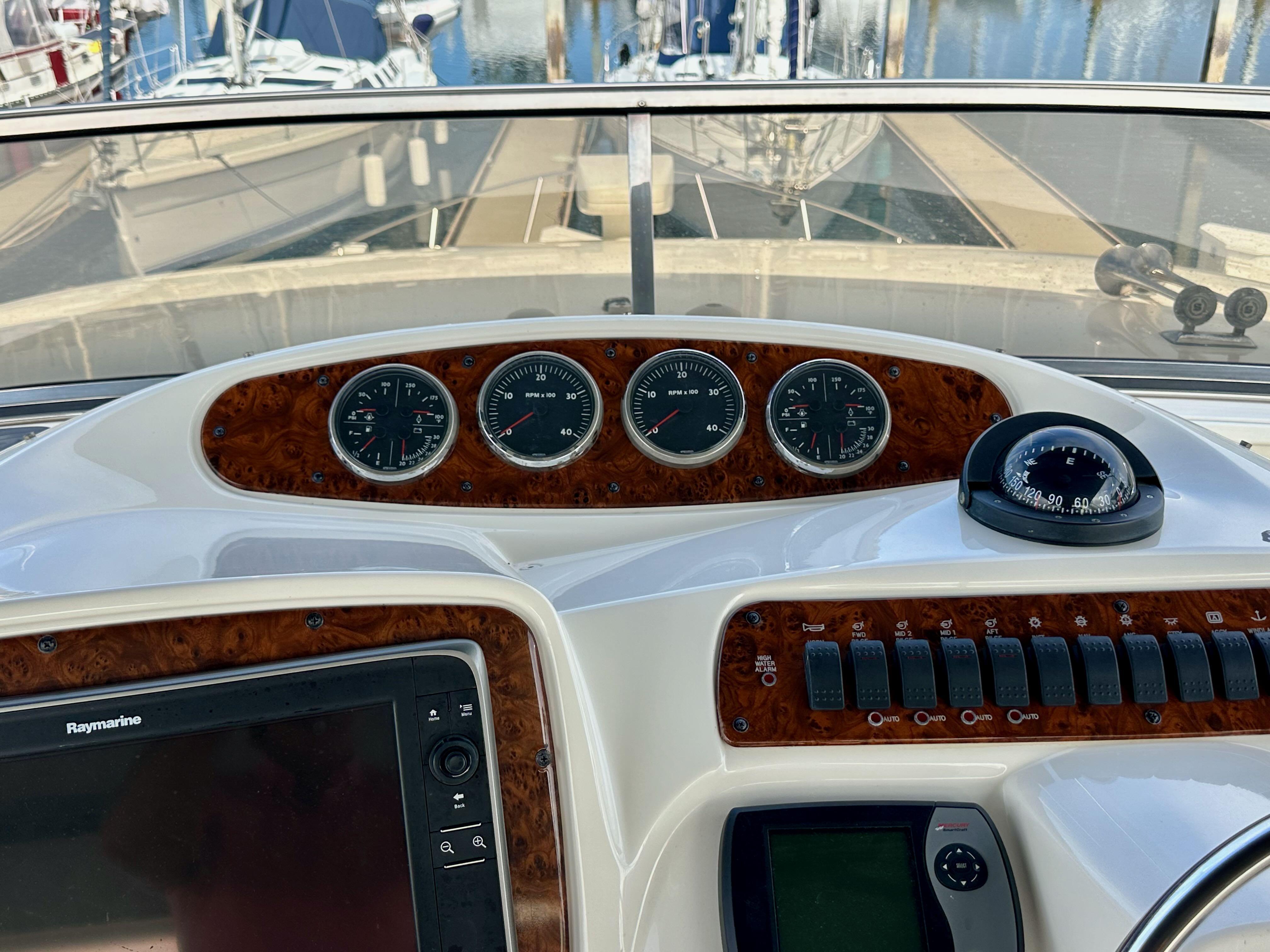 2004-meridian-580-pilothouse-power-9755701-20250411174345468-1_XLARGE
