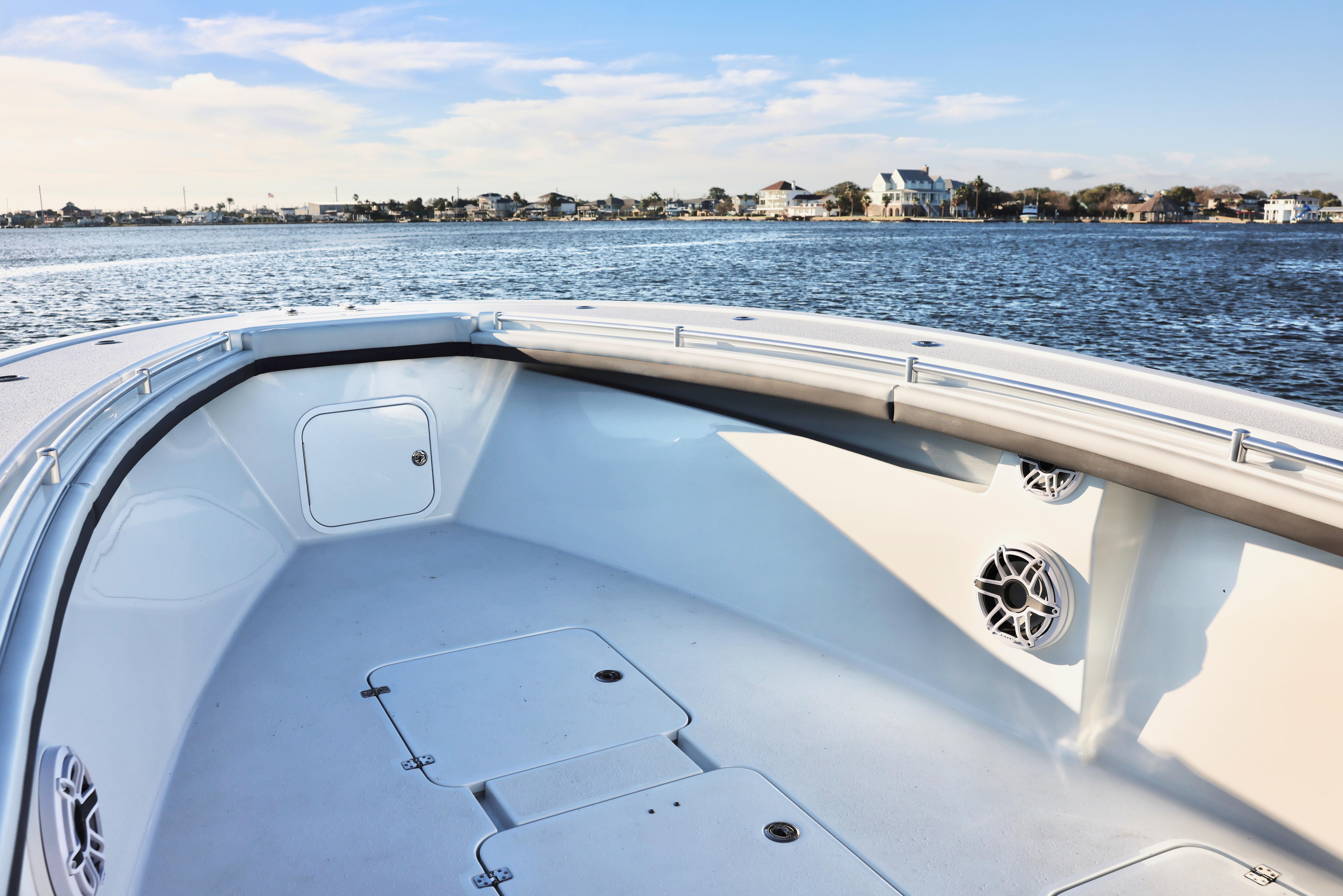 2023 Yellowfin 36 Offshore - Image 7