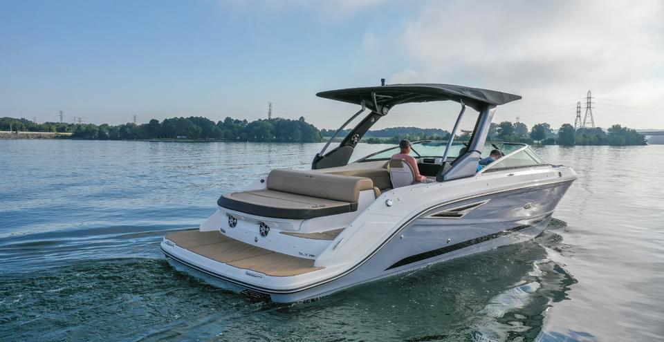 2022 Sea Ray 280 SLX | Yachts360