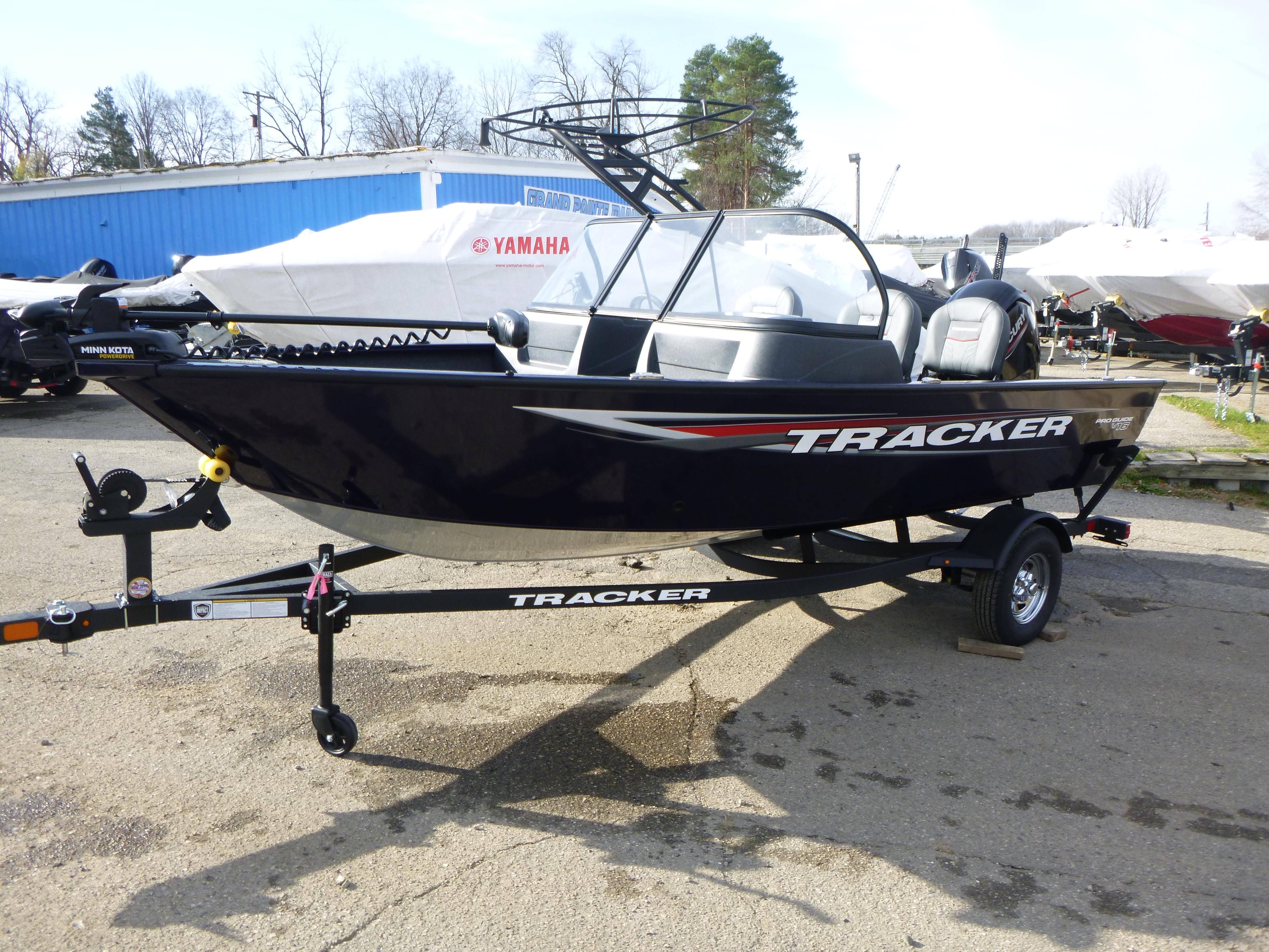 2025 Tracker Pro Guide V-16 WT Gallery