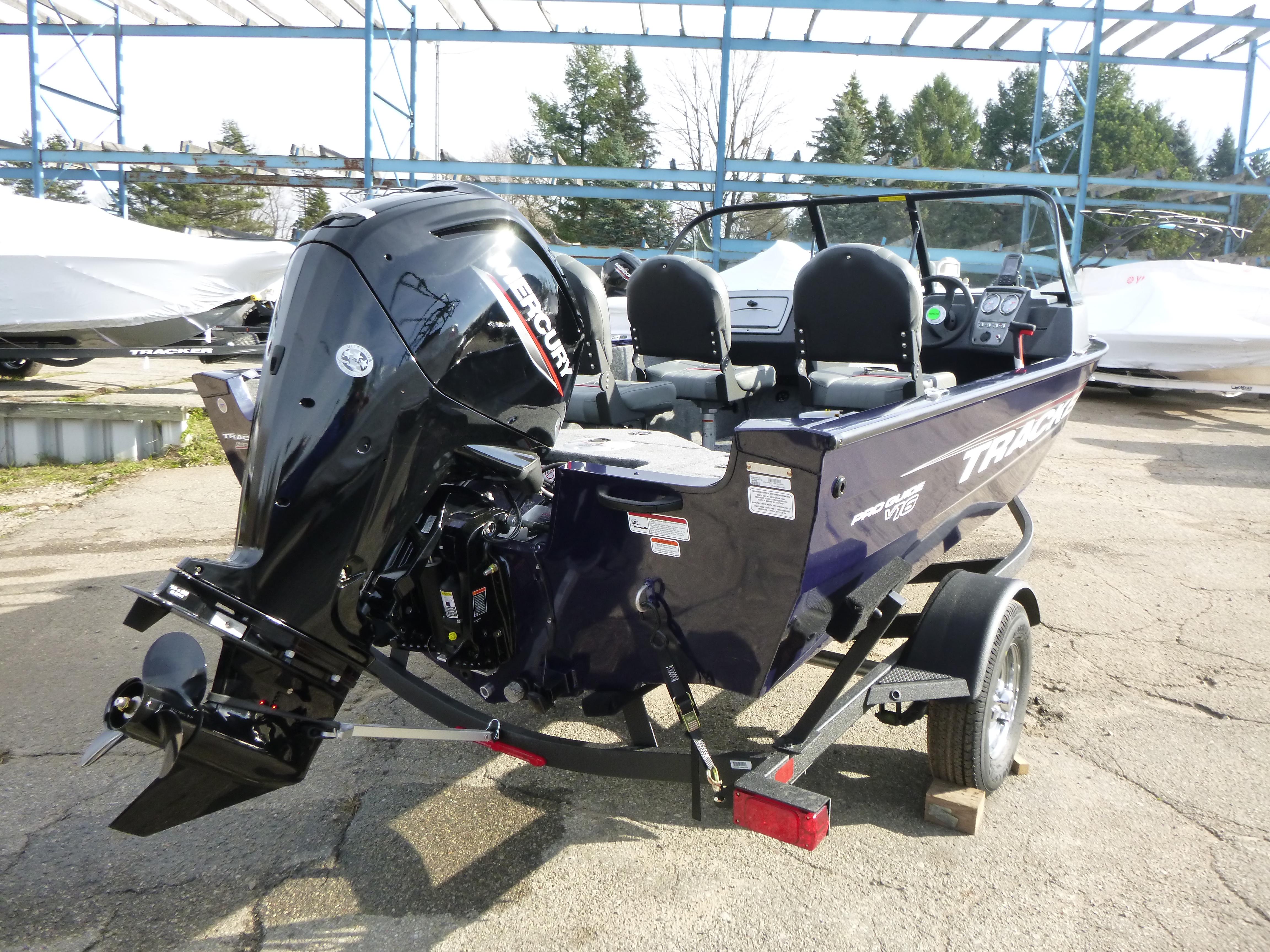 2025 Tracker Pro Guide V-16 WT Gallery