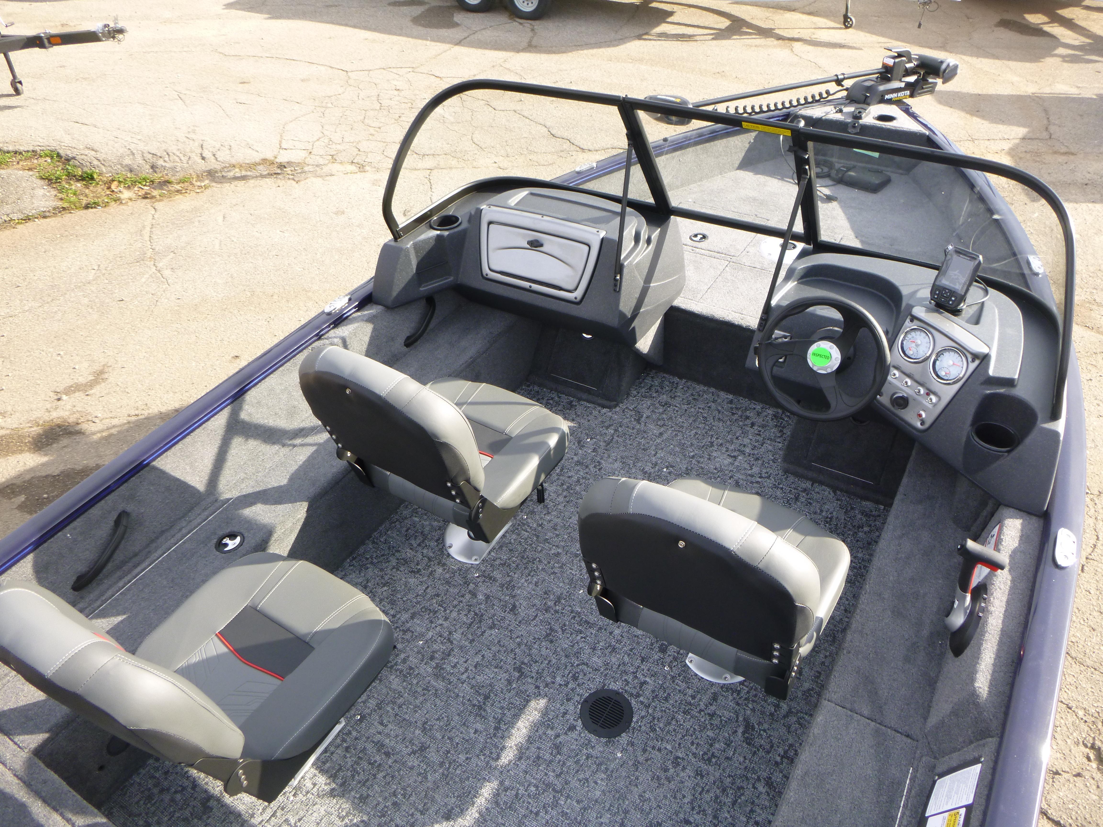 2025 Tracker Pro Guide V-16 WT Gallery