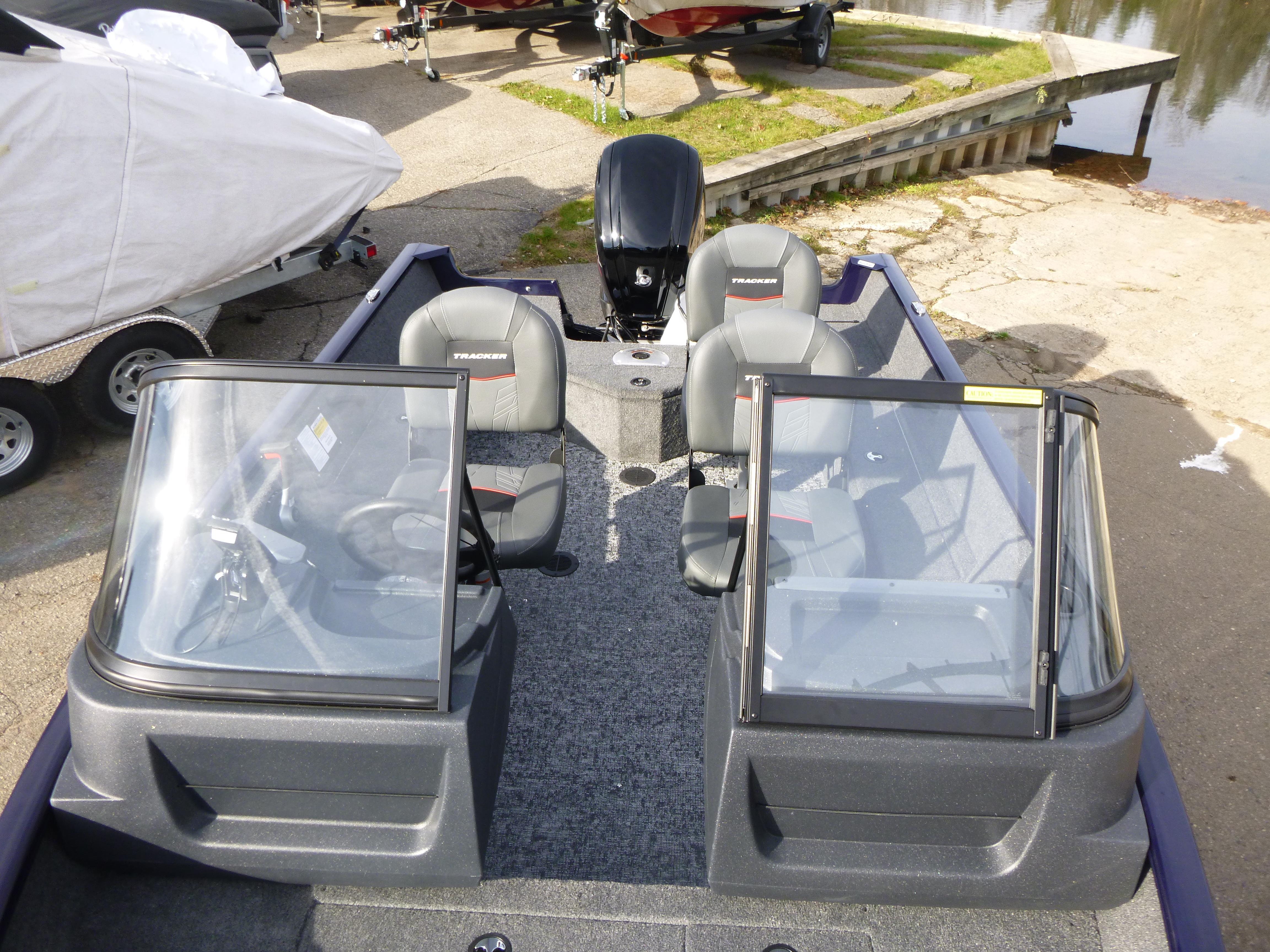 2025 Tracker Pro Guide V-16 WT Gallery