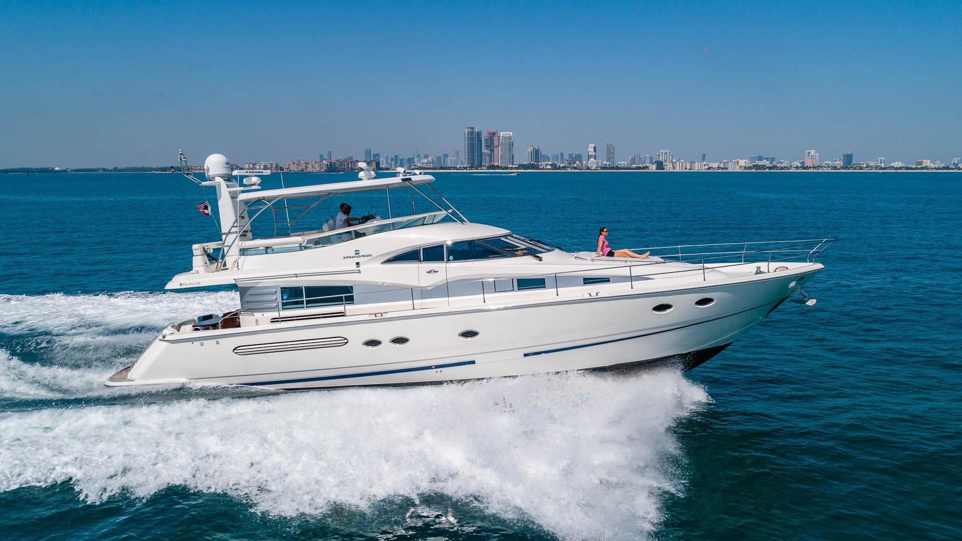 62' Fairline Squadron Fly - Profile