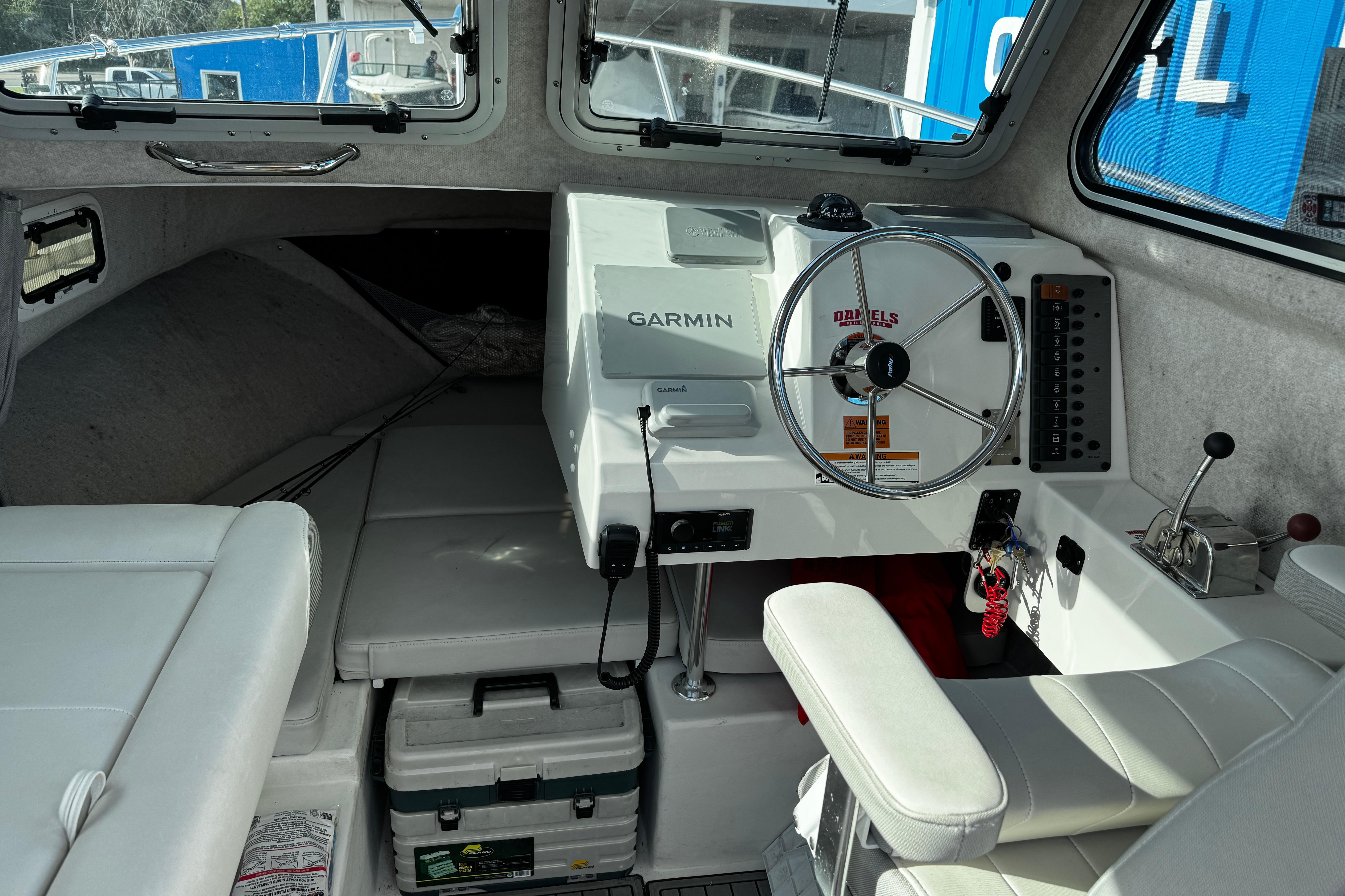 2021-parker-2320-sport-cabin-power-9995716-20251029134454465-2