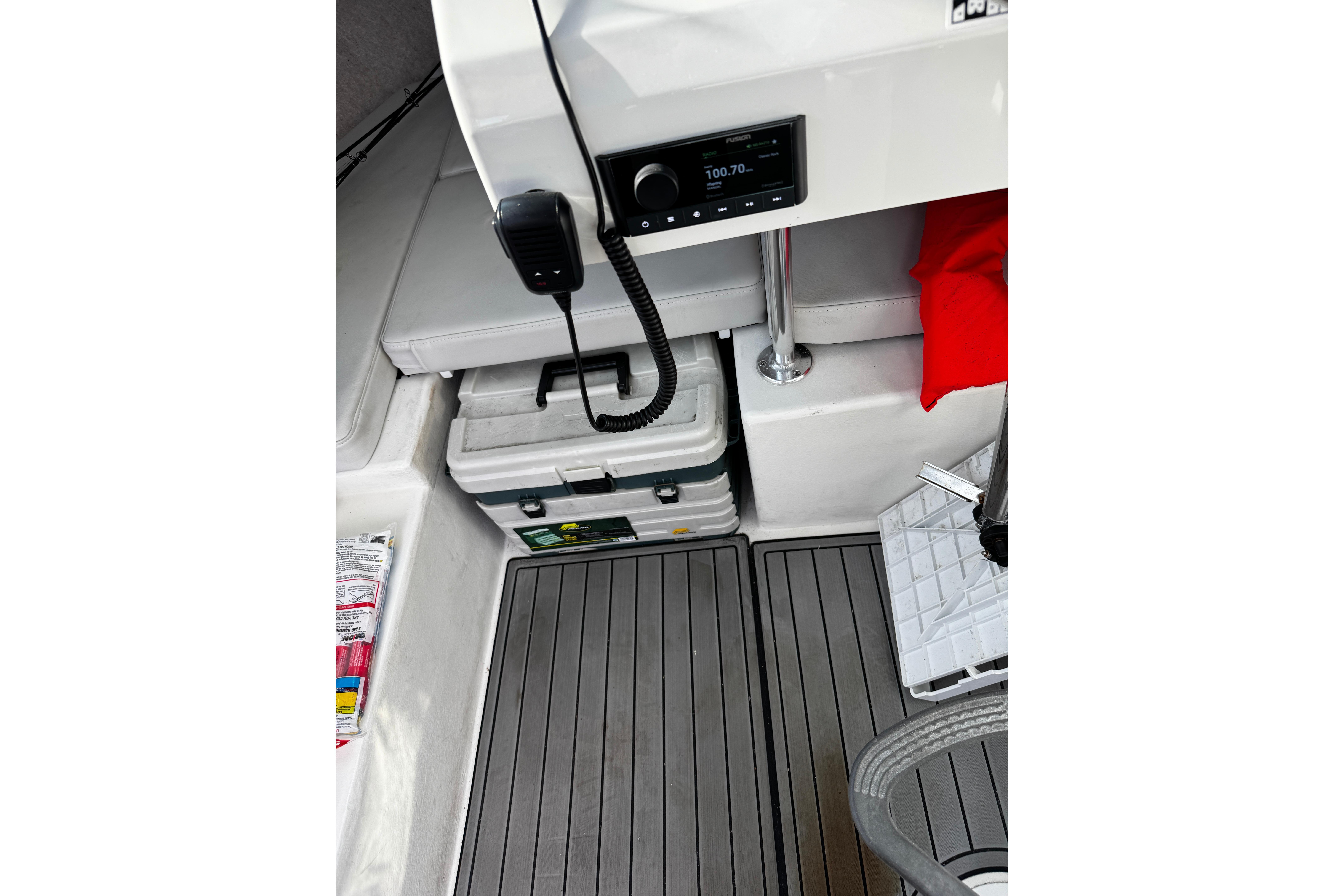 2021-parker-2320-sport-cabin-power-9995716-20251029134509331-1